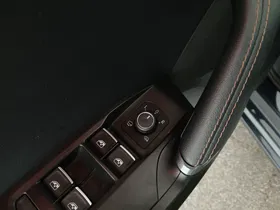 Cupra Leon Sportstourer 1.5 eTSI | Thumbnail 6 von 23