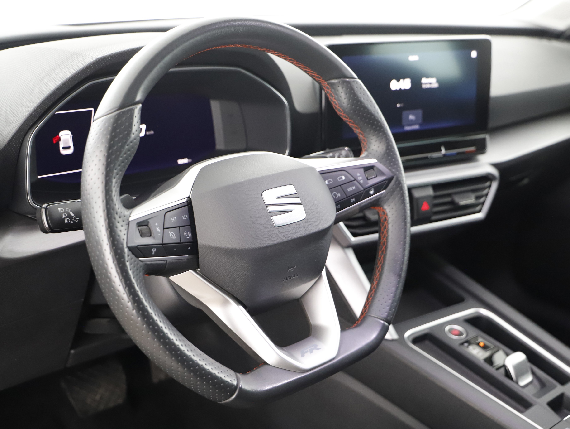 Seat Leon 2.0 TDI FR | Bild 9 von 20