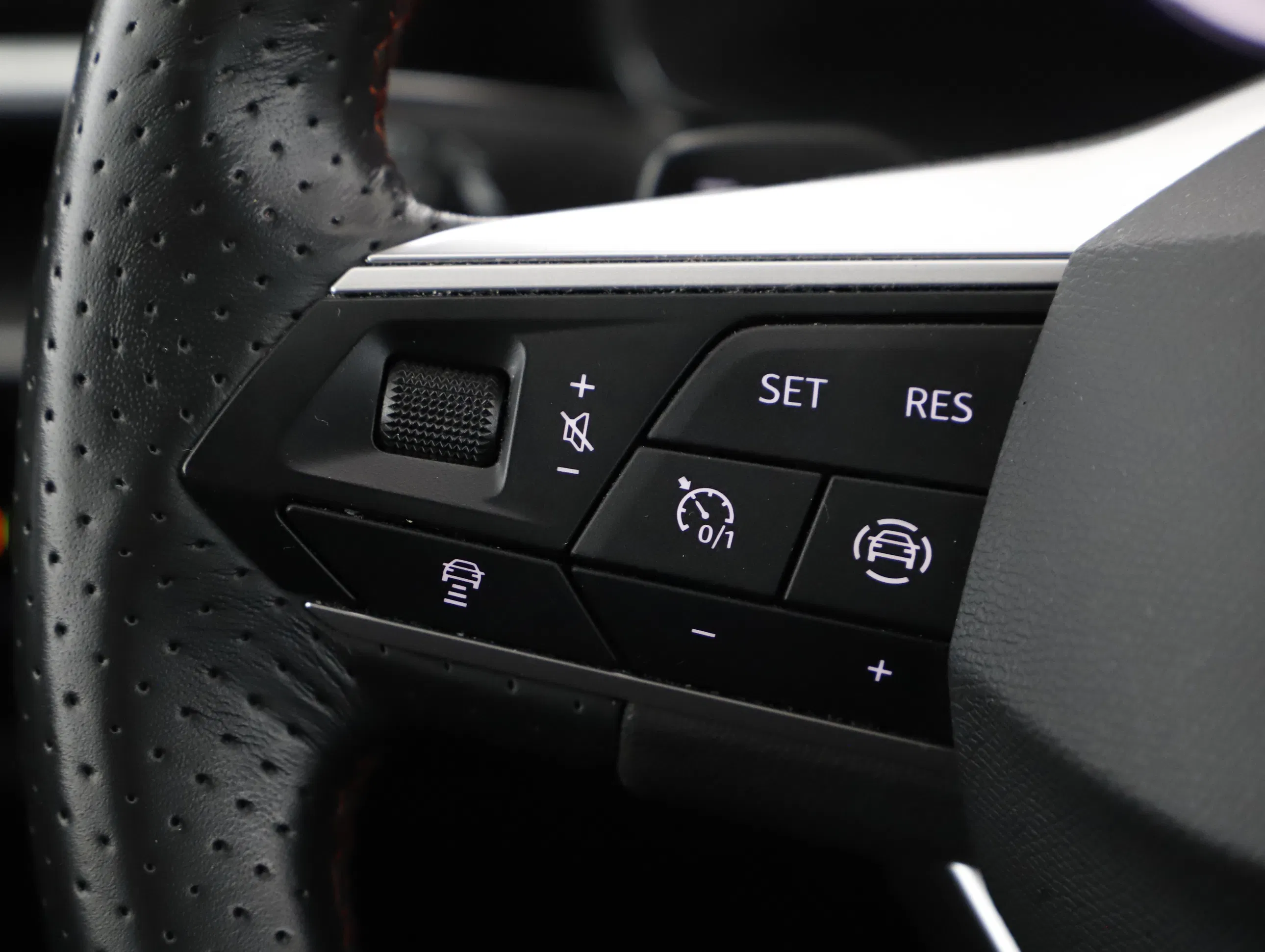 Seat Leon 2.0 TDI FR DSG | Bild 11 von 21