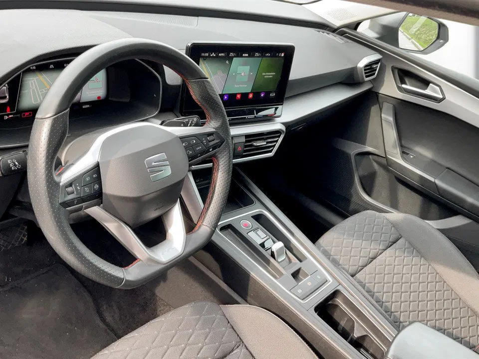 Seat Leon 2.0 TDI FR DSG | Bild 8 von 22