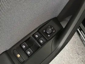 Seat Leon Sportstourer 1.0 TSI Style | Thumbnail 12 von 31