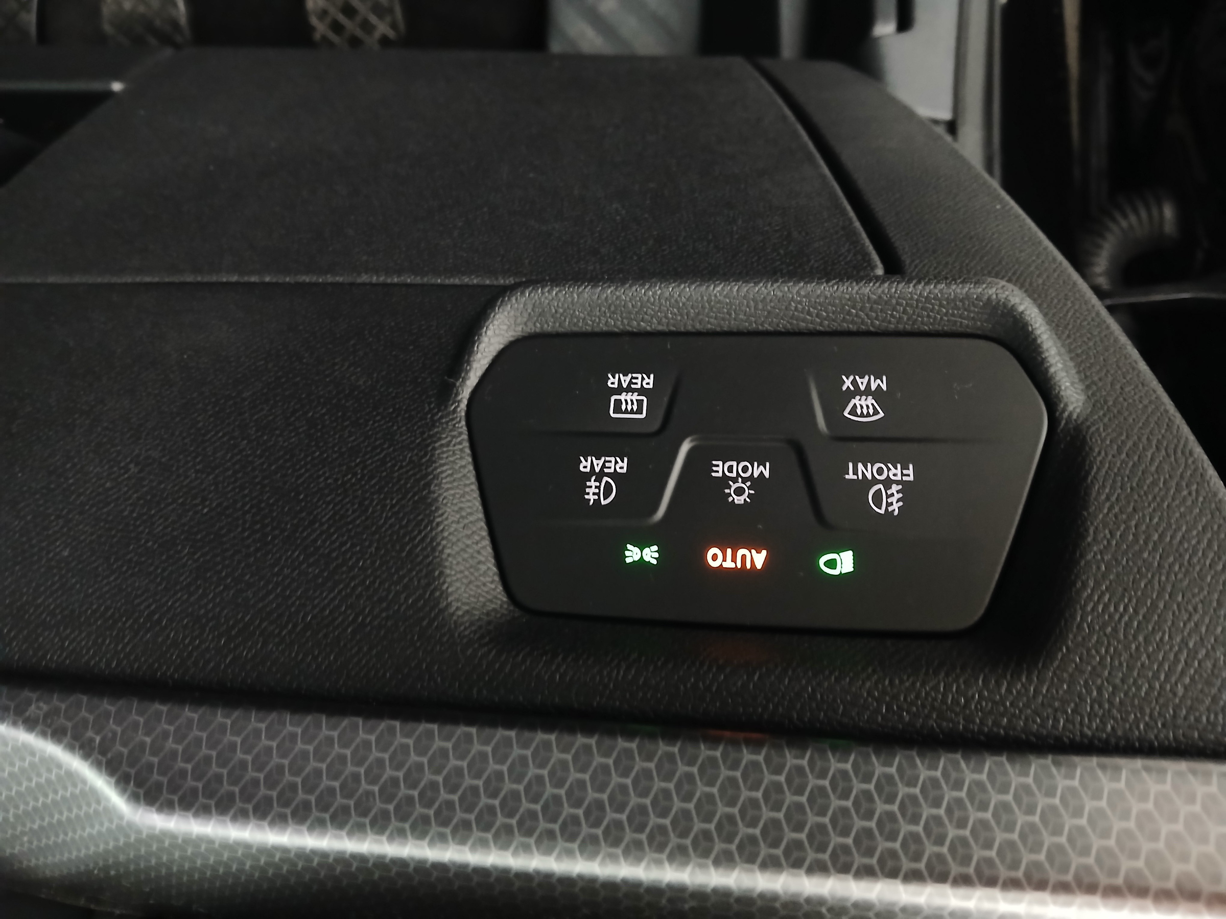 Seat Leon Sportstourer 1.0 TSI Style | Bild 13 von 31