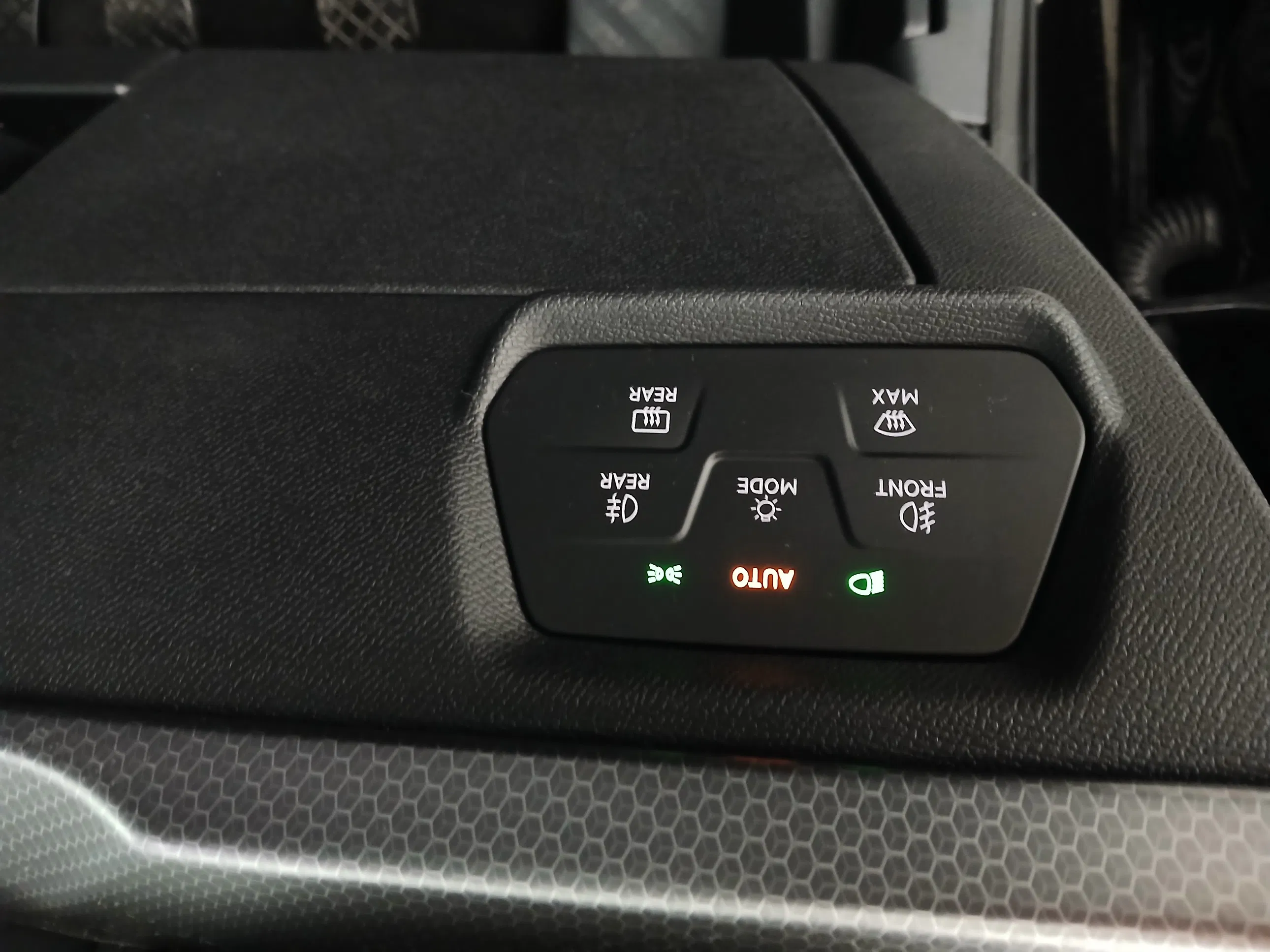 Seat Leon Sportstourer 1.0 TSI Style | Bild 13 von 31