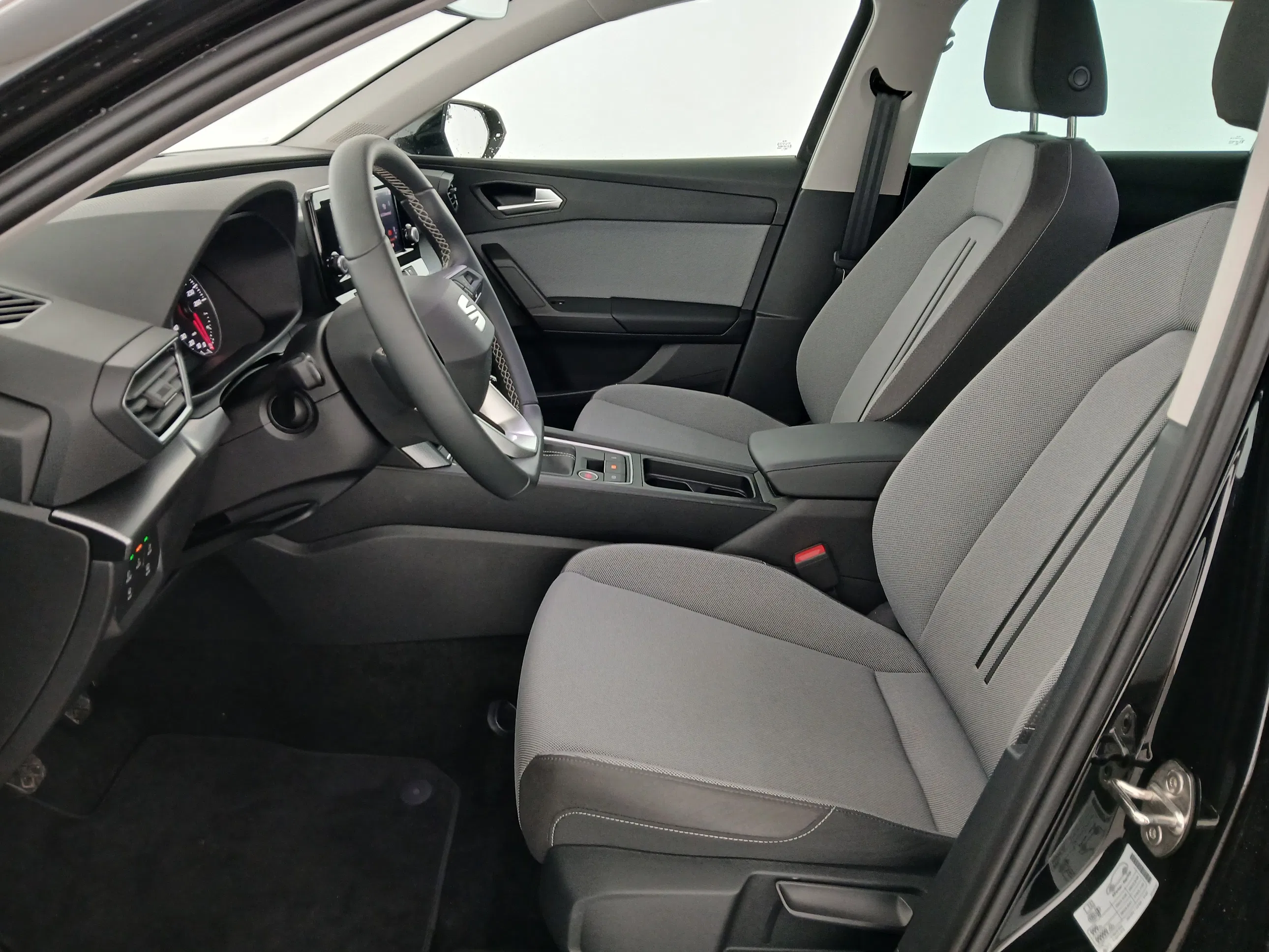 Seat Leon Sportstourer 1.0 TSI Style | Bild 15 von 31