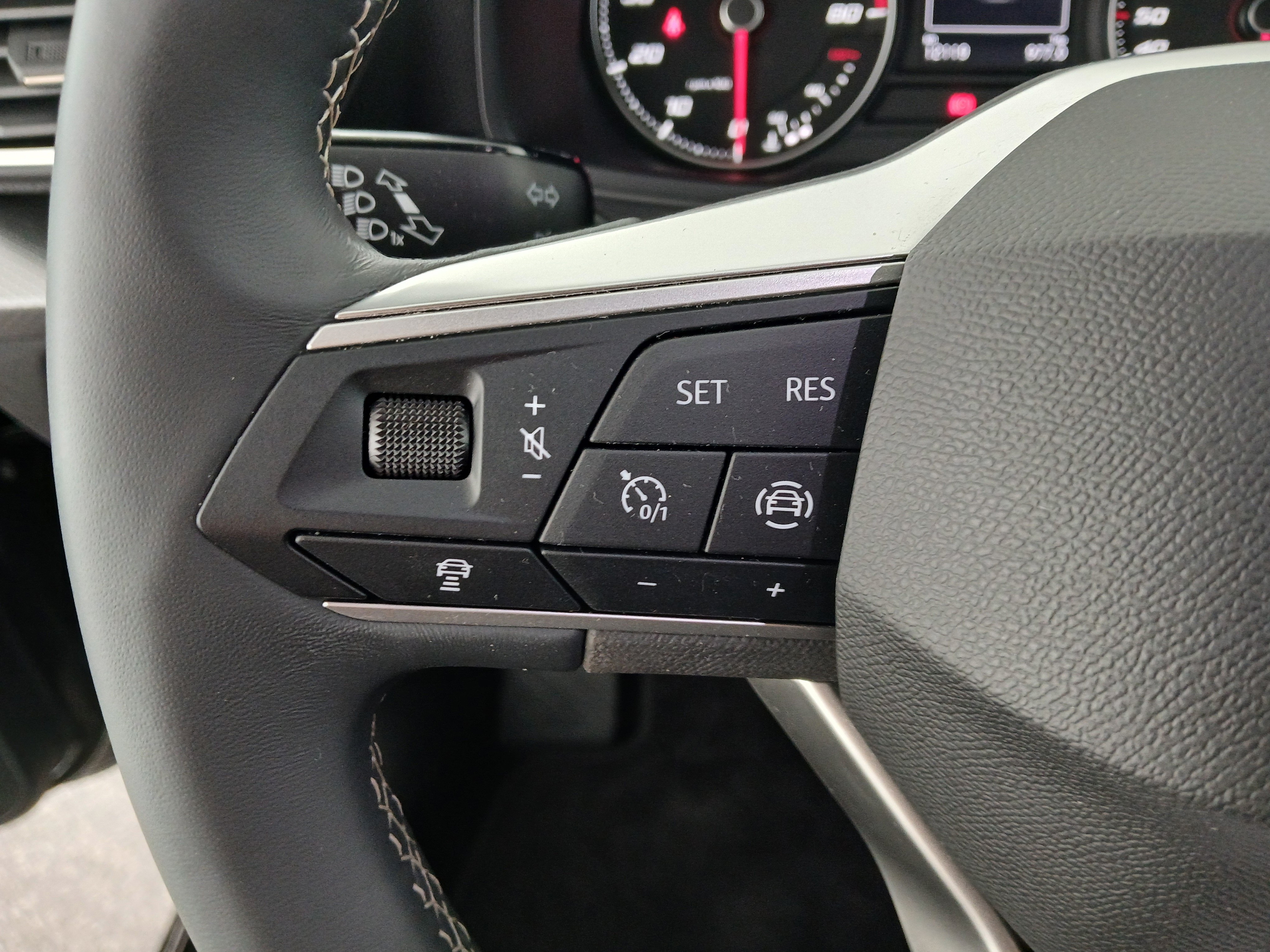 Seat Leon Sportstourer 1.0 TSI Style | Bild 17 von 31