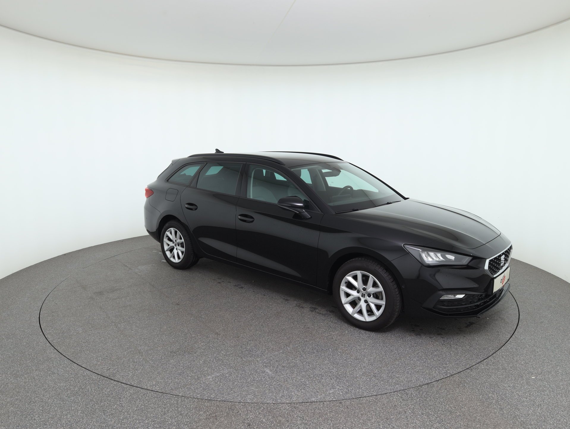 Seat Leon Sportstourer 1.0 TSI Style | Bild 4 von 31
