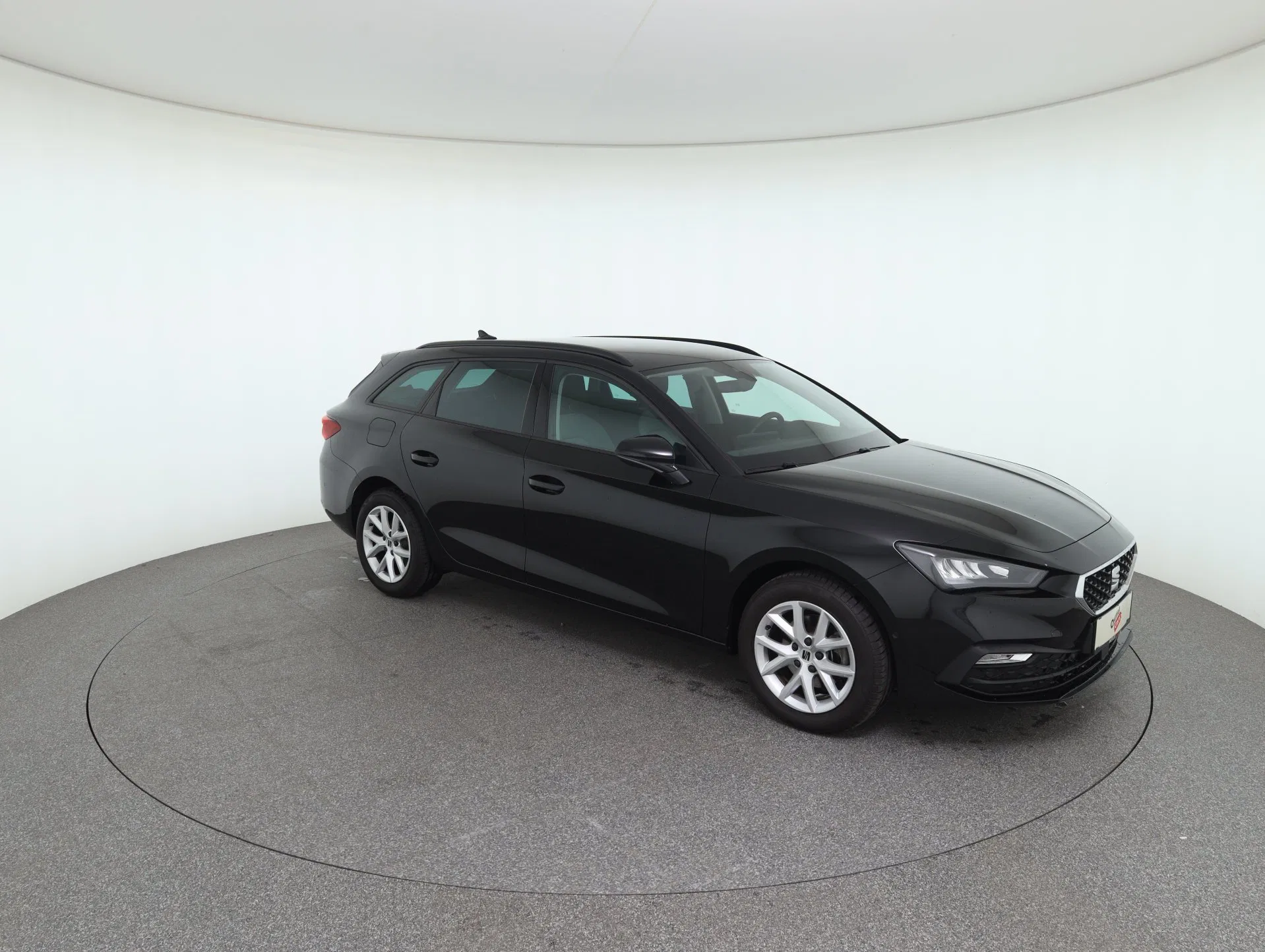 Seat Leon Sportstourer 1.0 TSI Style | Bild 4 von 31