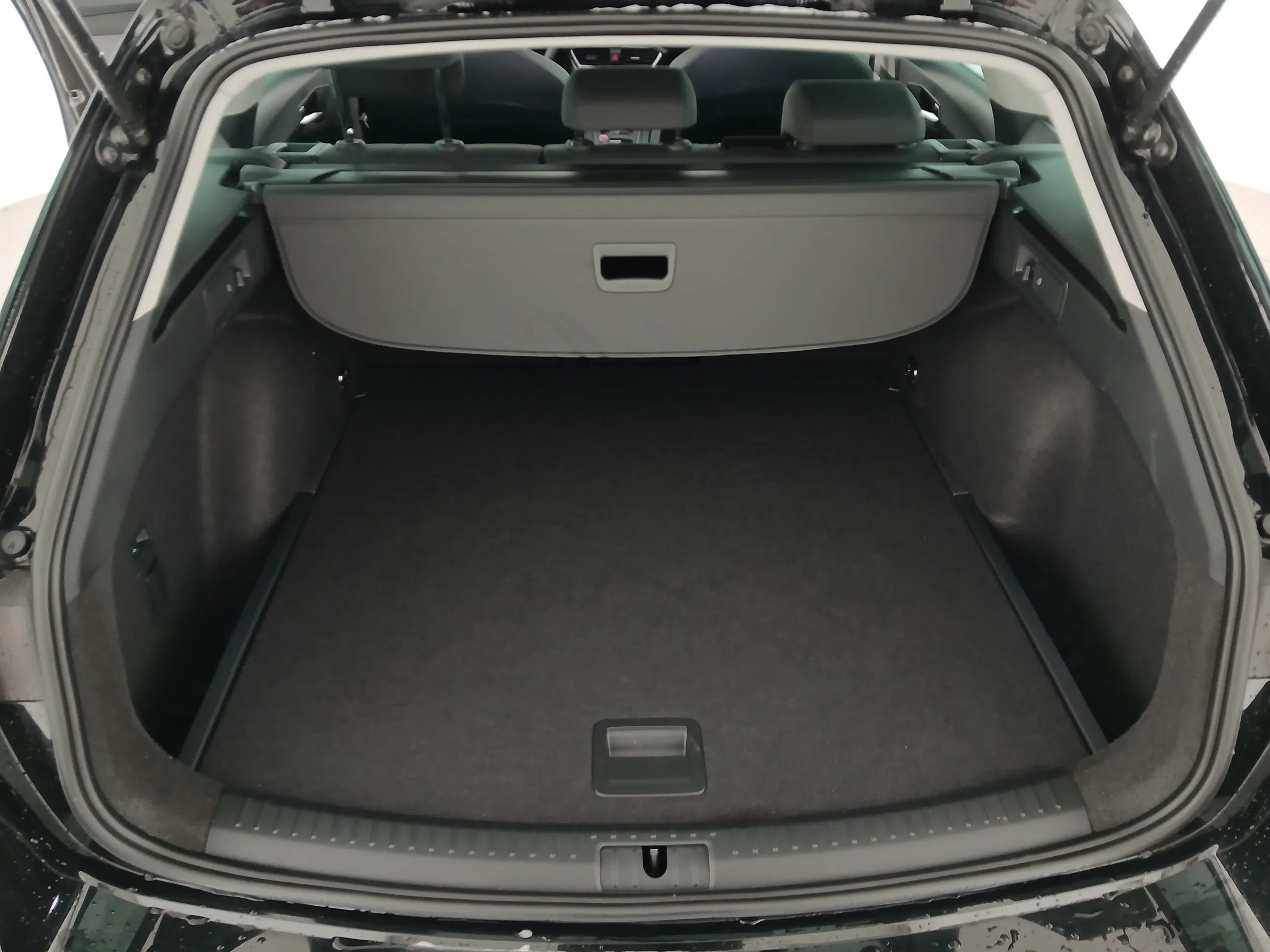 Seat Leon Sportstourer 1.0 TSI Style | Bild 30 von 31