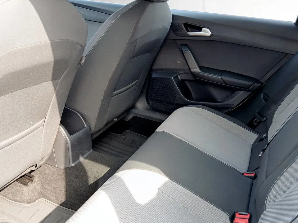 Seat Leon Sportstourer 1.0 TSI Style | Bild 11 von 21