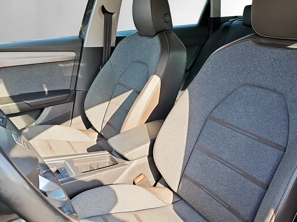 Seat Leon Sportstourer 2.0 TDI Xcellence | Bild 8 von 25