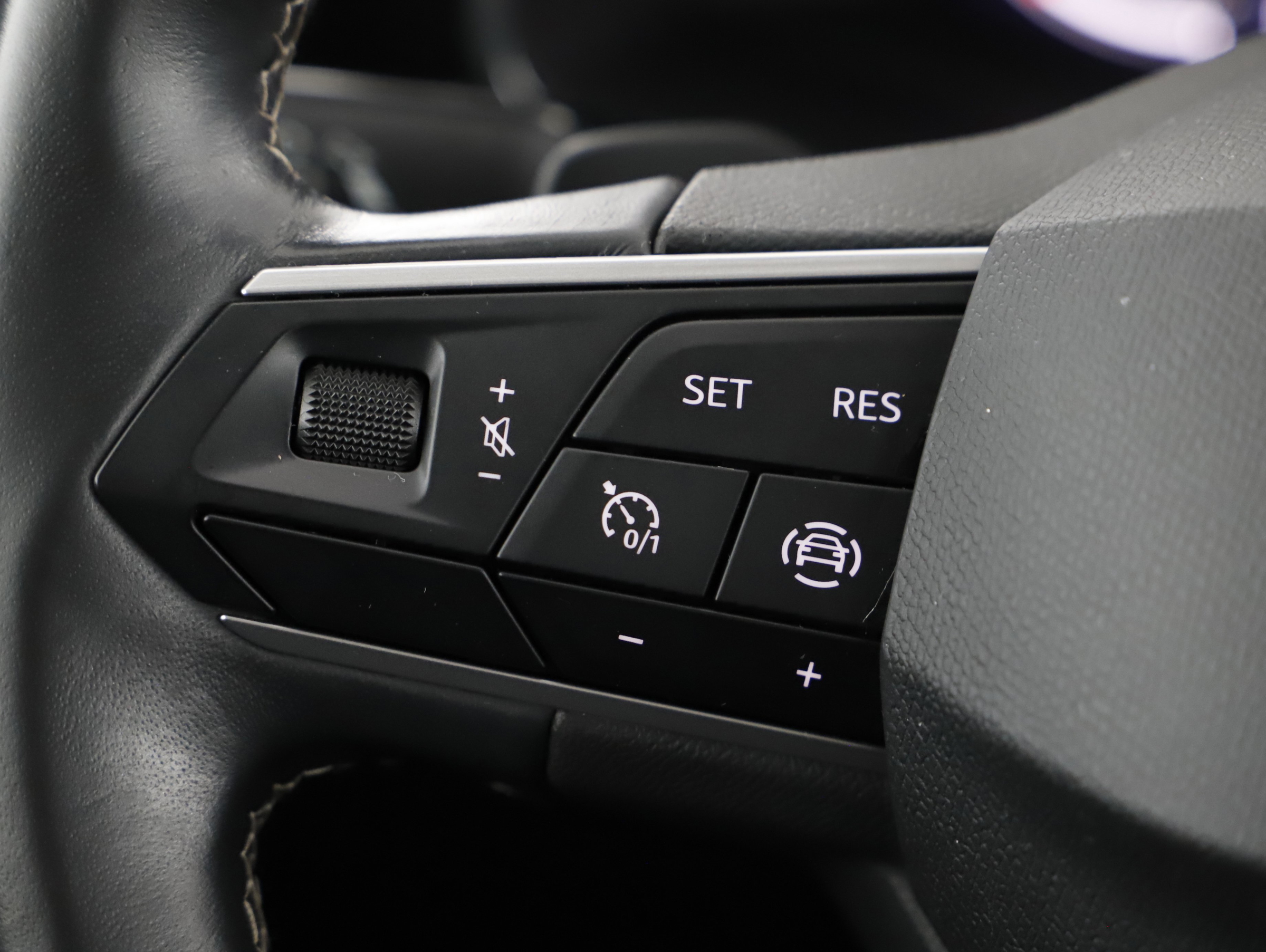 Seat Leon ST 2.0 TDI Style DSG | Bild 11 von 23