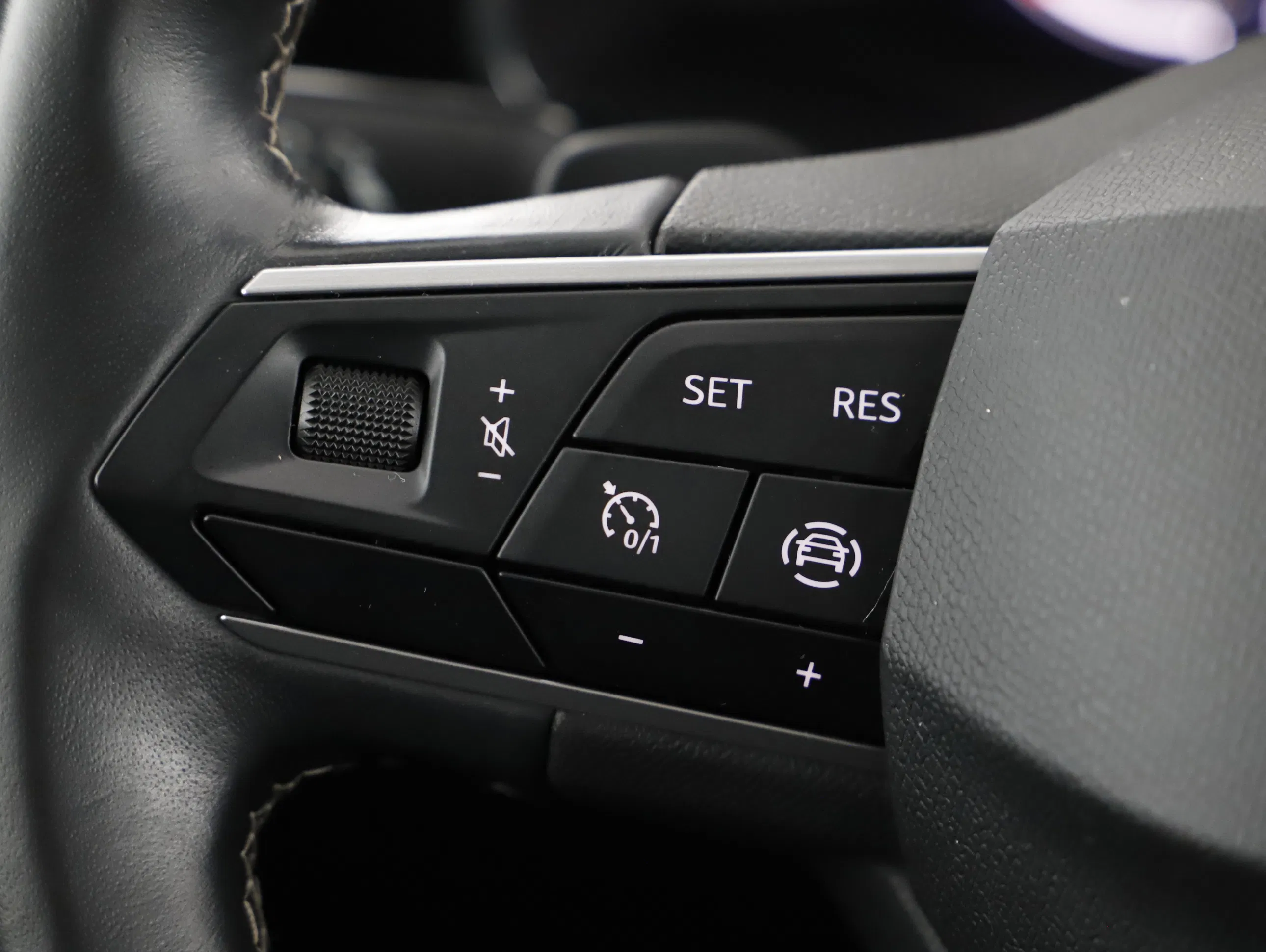 Seat Leon ST 2.0 TDI Style DSG | Bild 11 von 23
