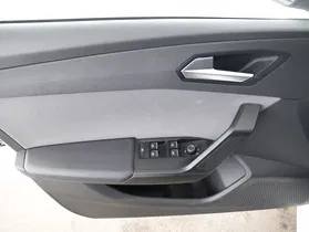 Seat Leon ST 2.0 TDI Style DSG | Thumbnail 14 von 23