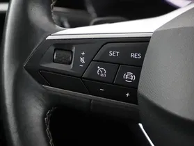 Seat Leon 2.0 TDI DSG Xcellence | Thumbnail 11 von 20