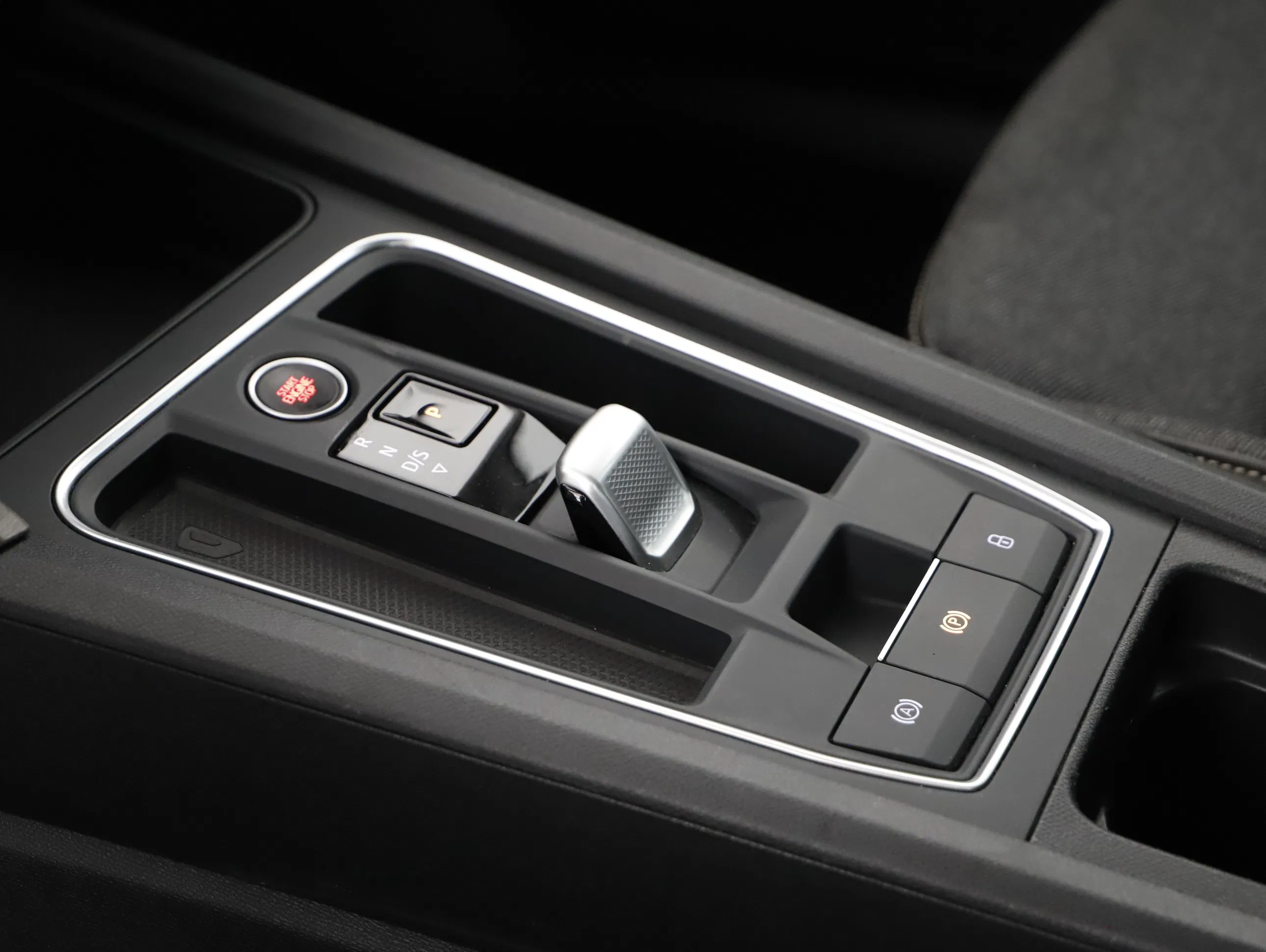 Seat Leon 2.0 TDI DSG Xcellence | Bild 17 von 20