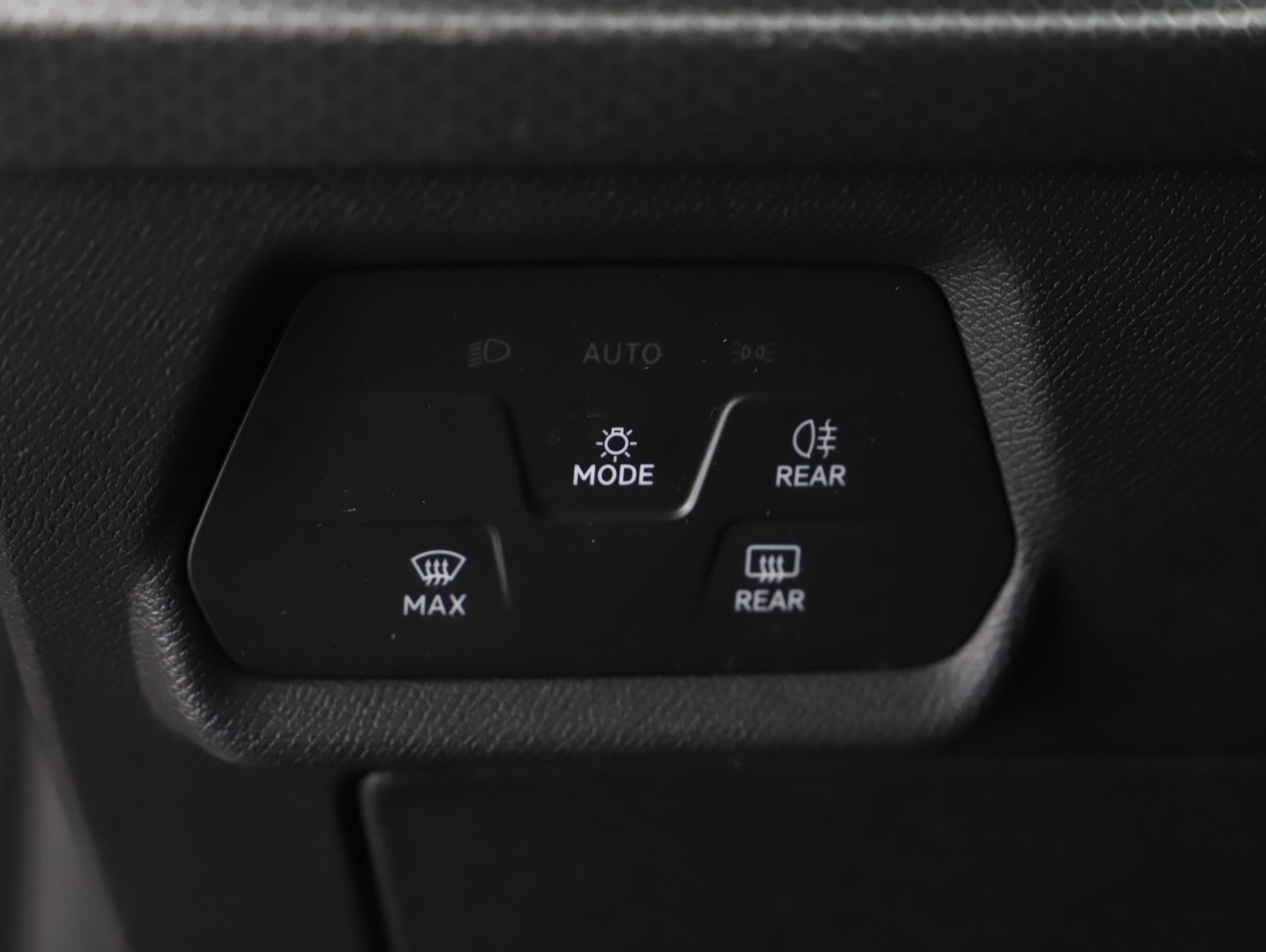 Seat Leon 2.0 TDI Reference | Bild 17 von 20