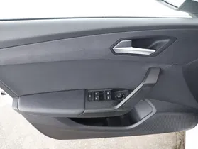 Seat Leon 2.0 TDI Reference | Thumbnail 18 von 20