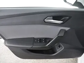 Seat Leon Sportstourer 2.0 TDI Style | Thumbnail 18 von 30