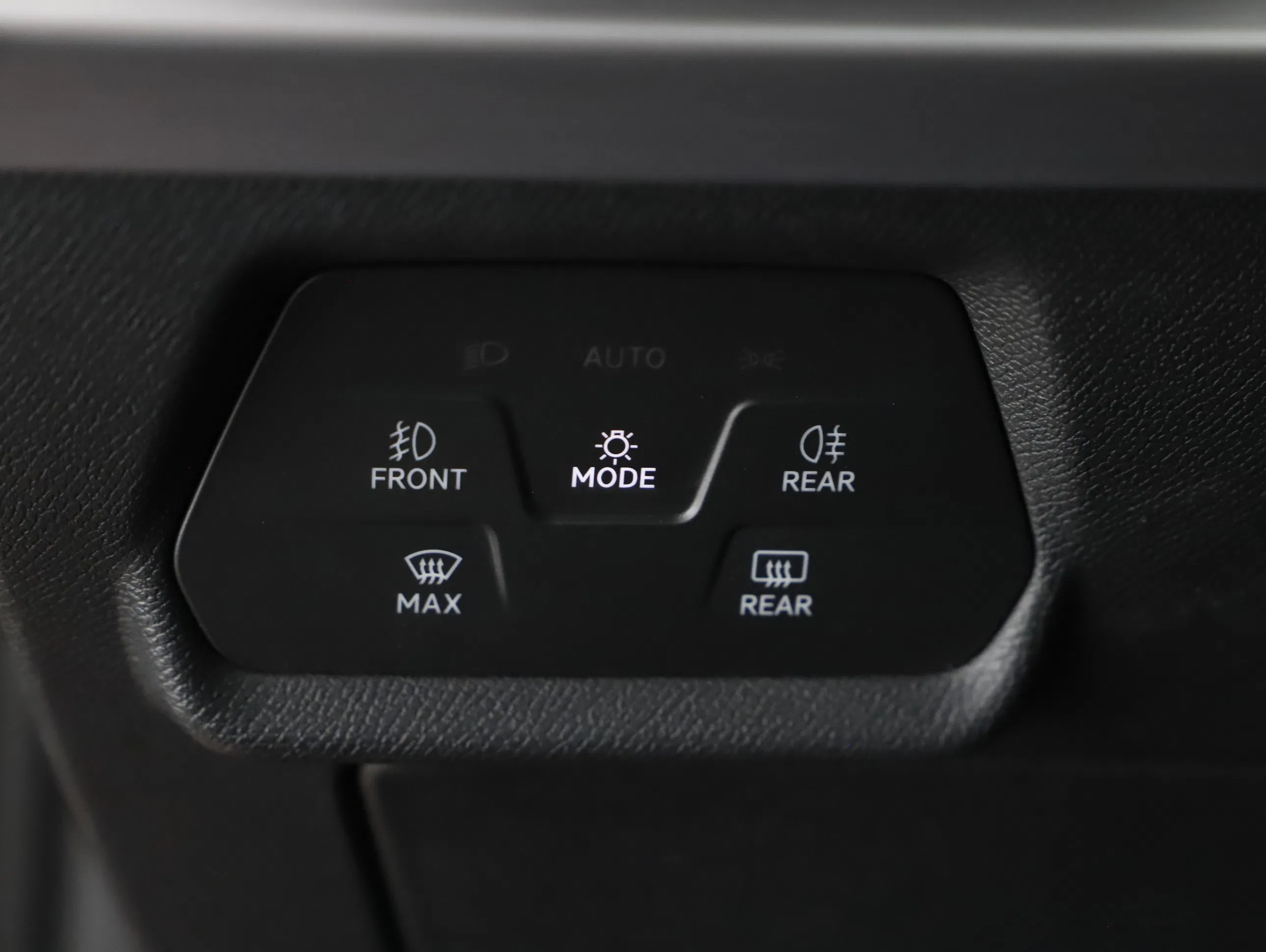 Seat Leon 2.0 TDI FR | Bild 13 von 21