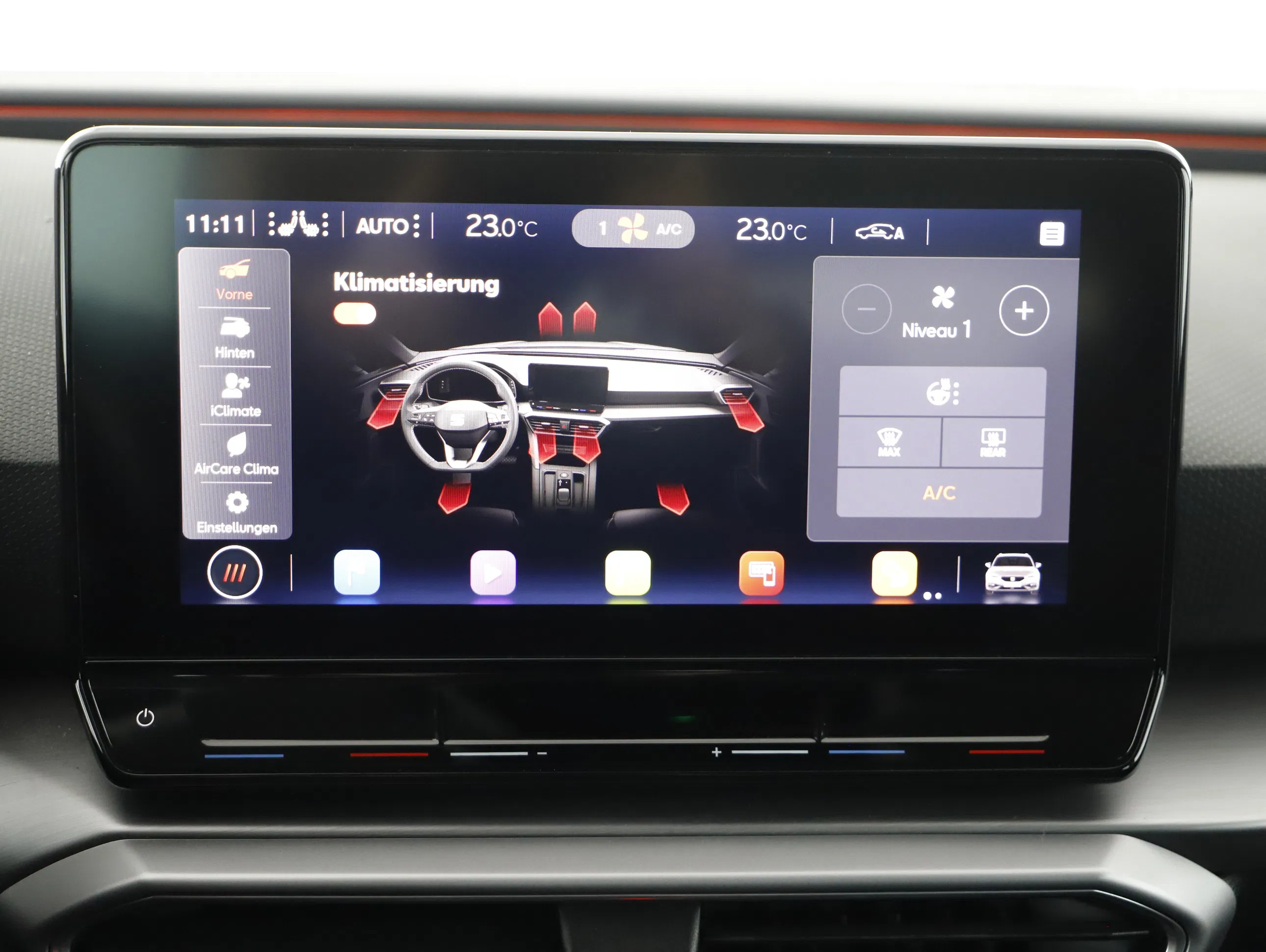 Seat Leon ST 2.0 TDI FR DSG | Bild 10 von 21