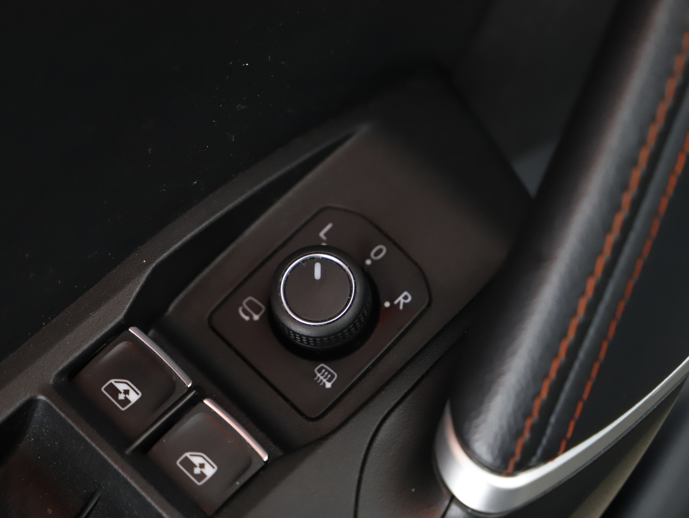 Seat Leon ST 2.0 TDI FR DSG | Bild 15 von 21