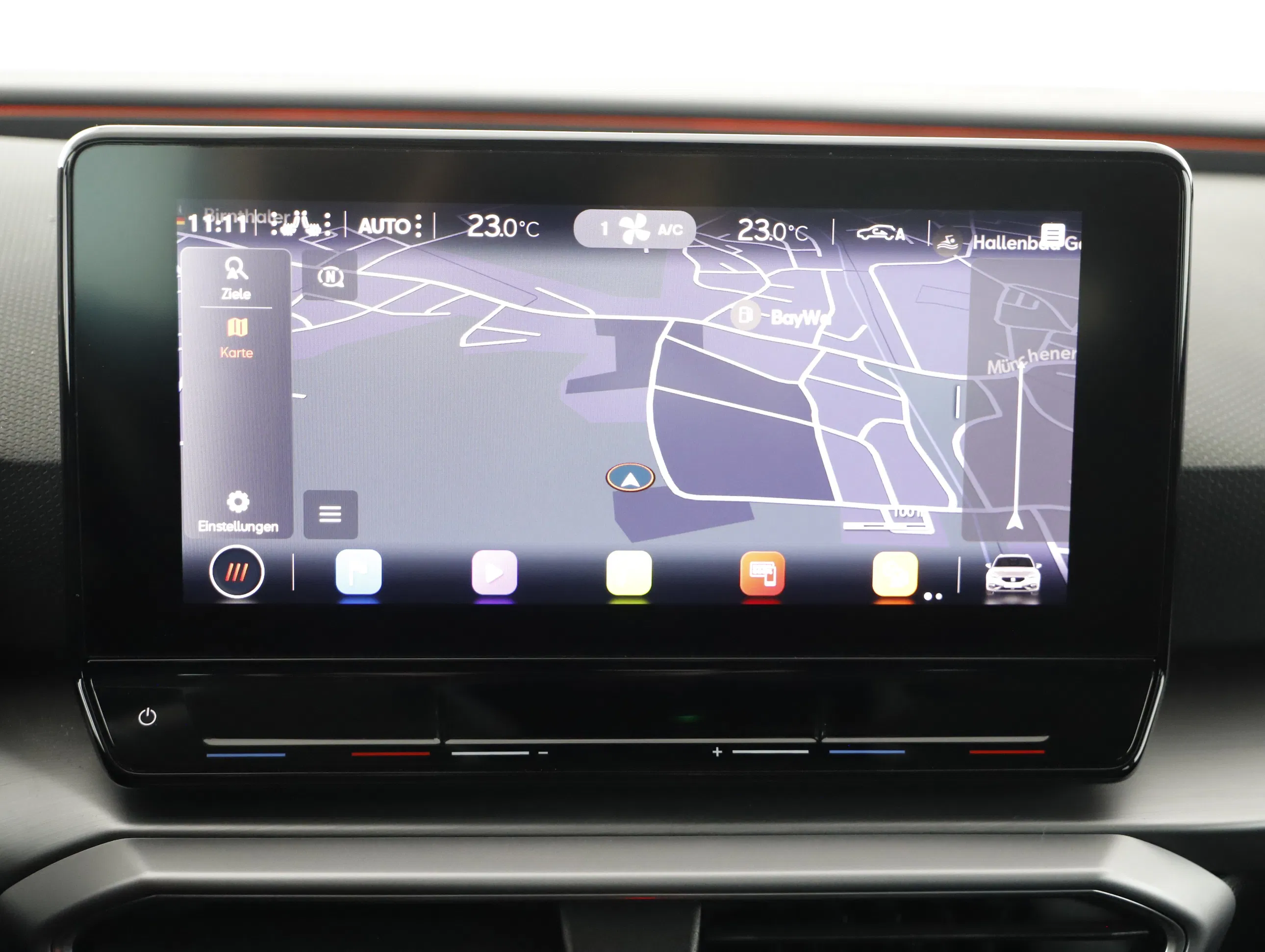 Seat Leon ST 2.0 TDI FR DSG | Bild 8 von 21