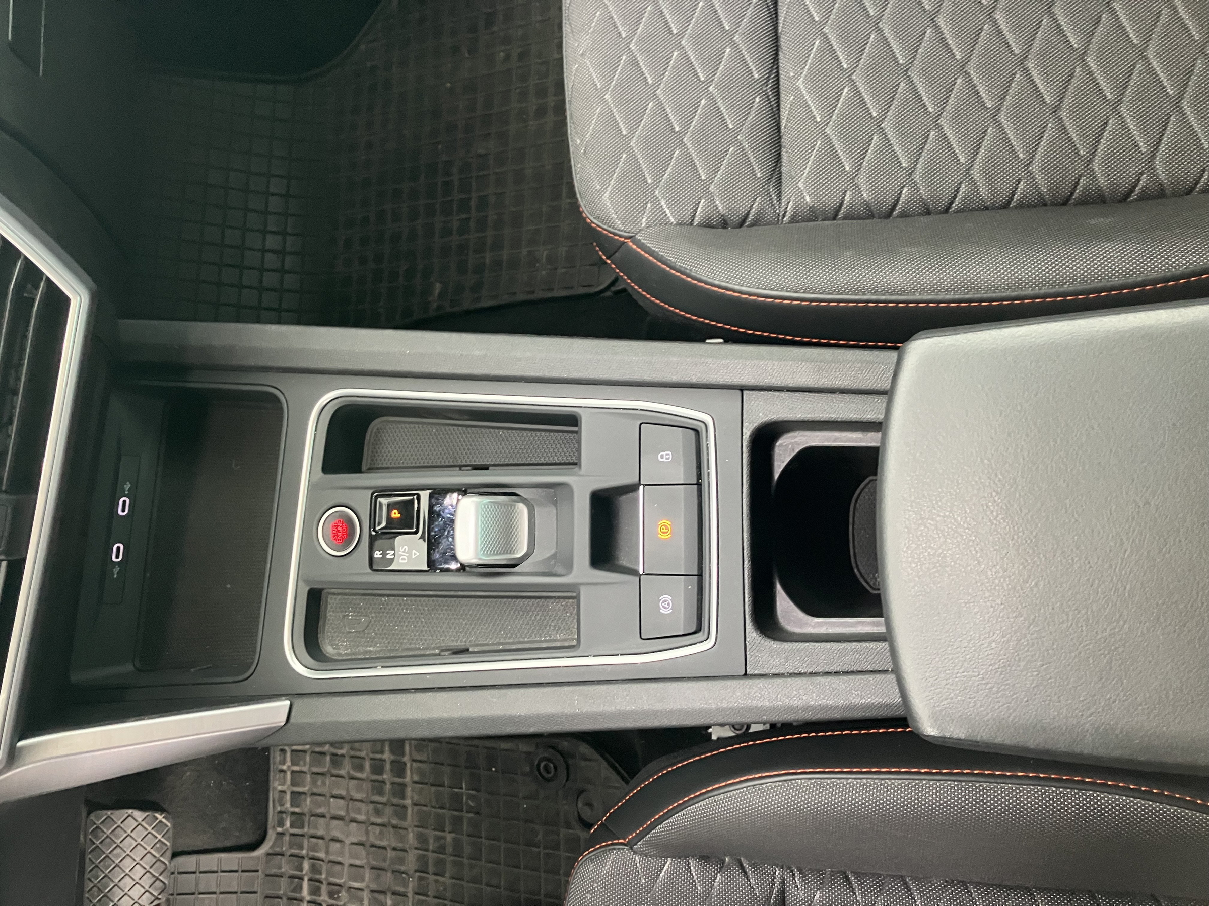 Seat Leon 2.0 TDI FR | Bild 11 von 31