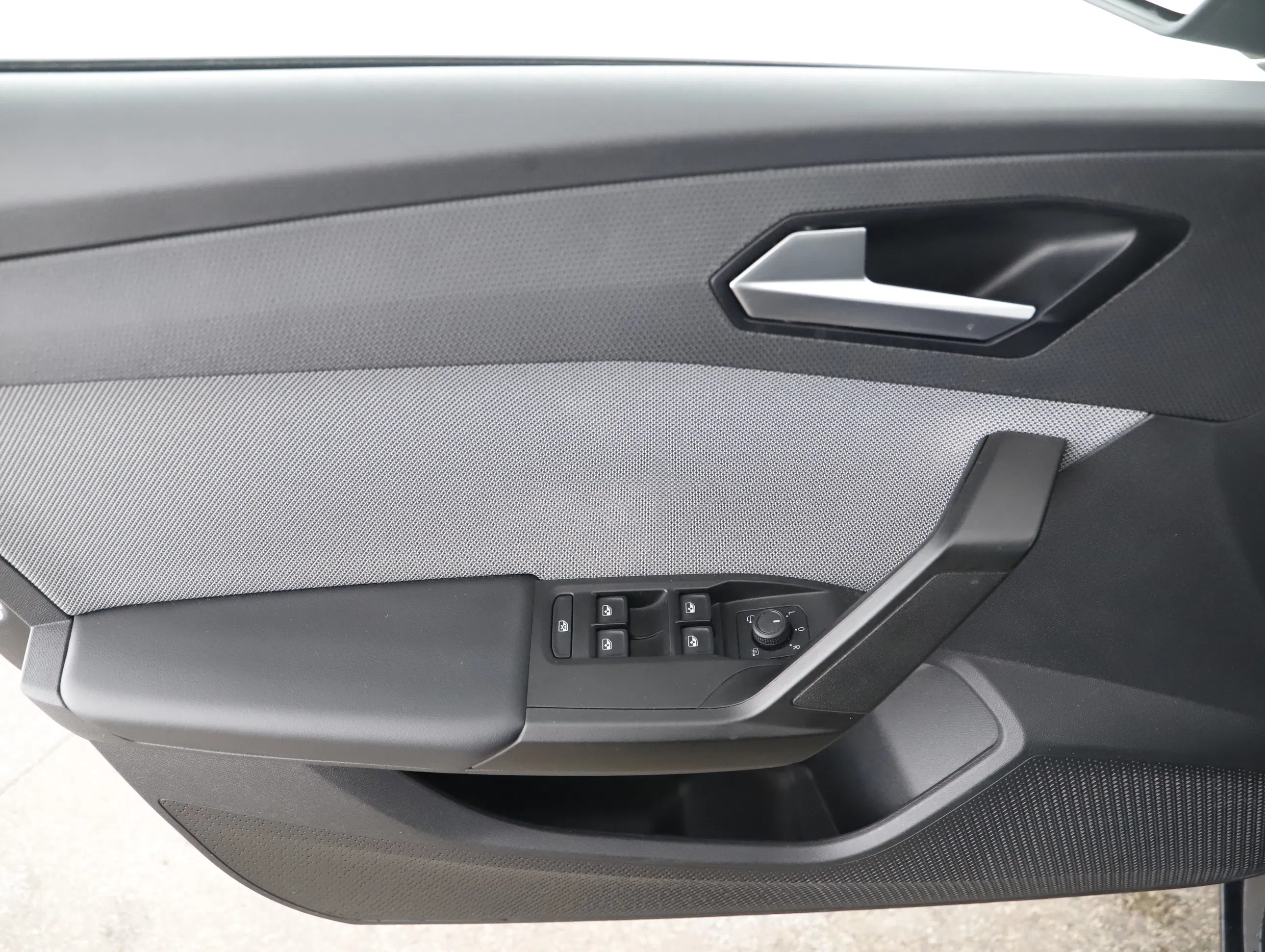 Seat Leon ST 2.0 TDI Style DSG | Bild 5 von 21