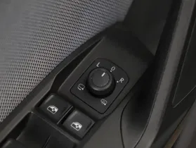 Seat Leon ST 2.0 TDI Style DSG | Thumbnail 6 von 21