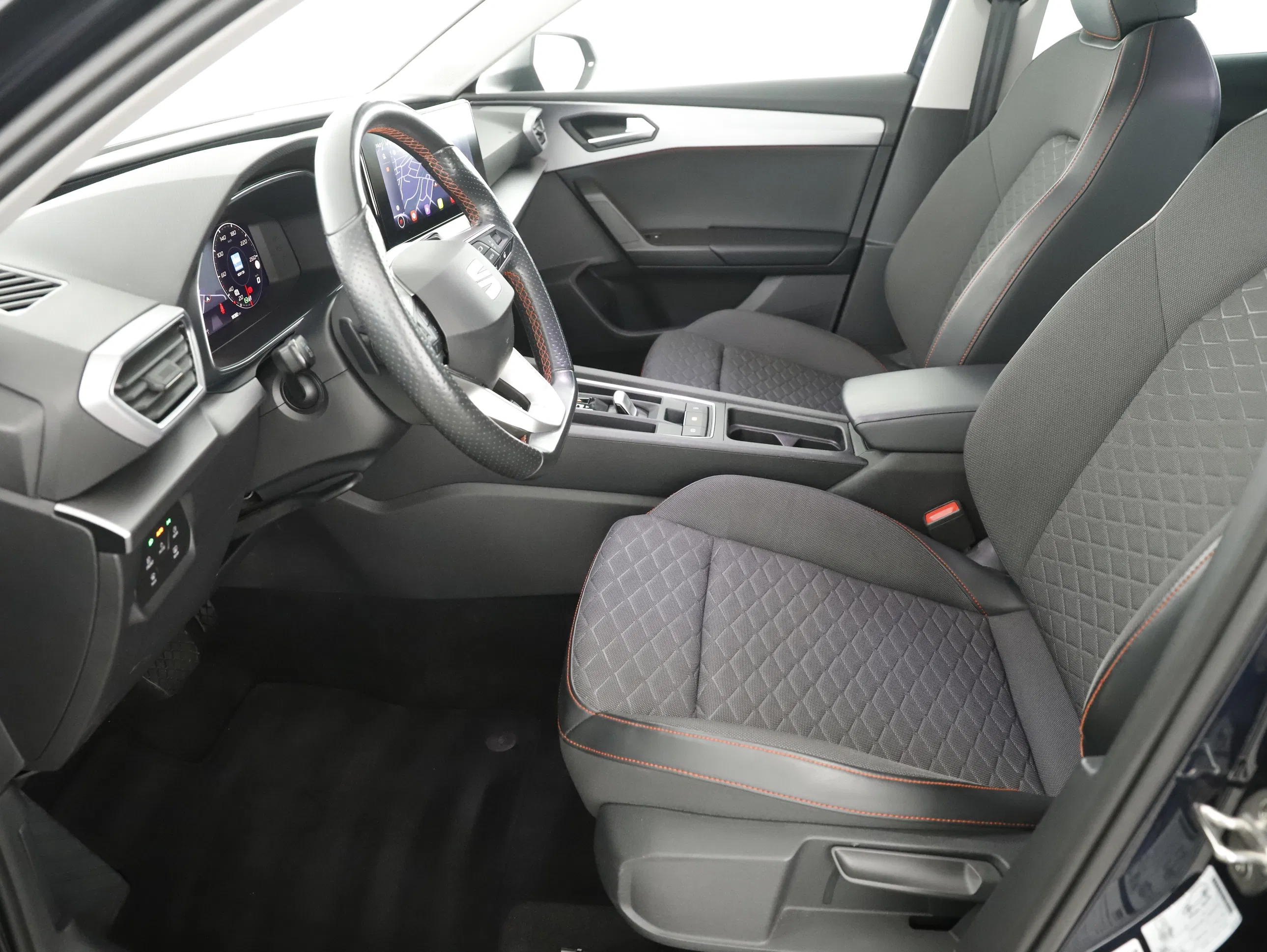 Seat Leon Sportstourer 2.0 TDI FR | Bild 11 von 26