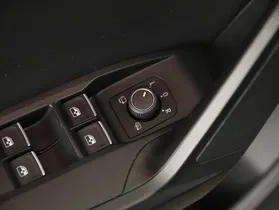 Seat Leon Sportstourer 2.0 TDI FR | Thumbnail 9 von 26