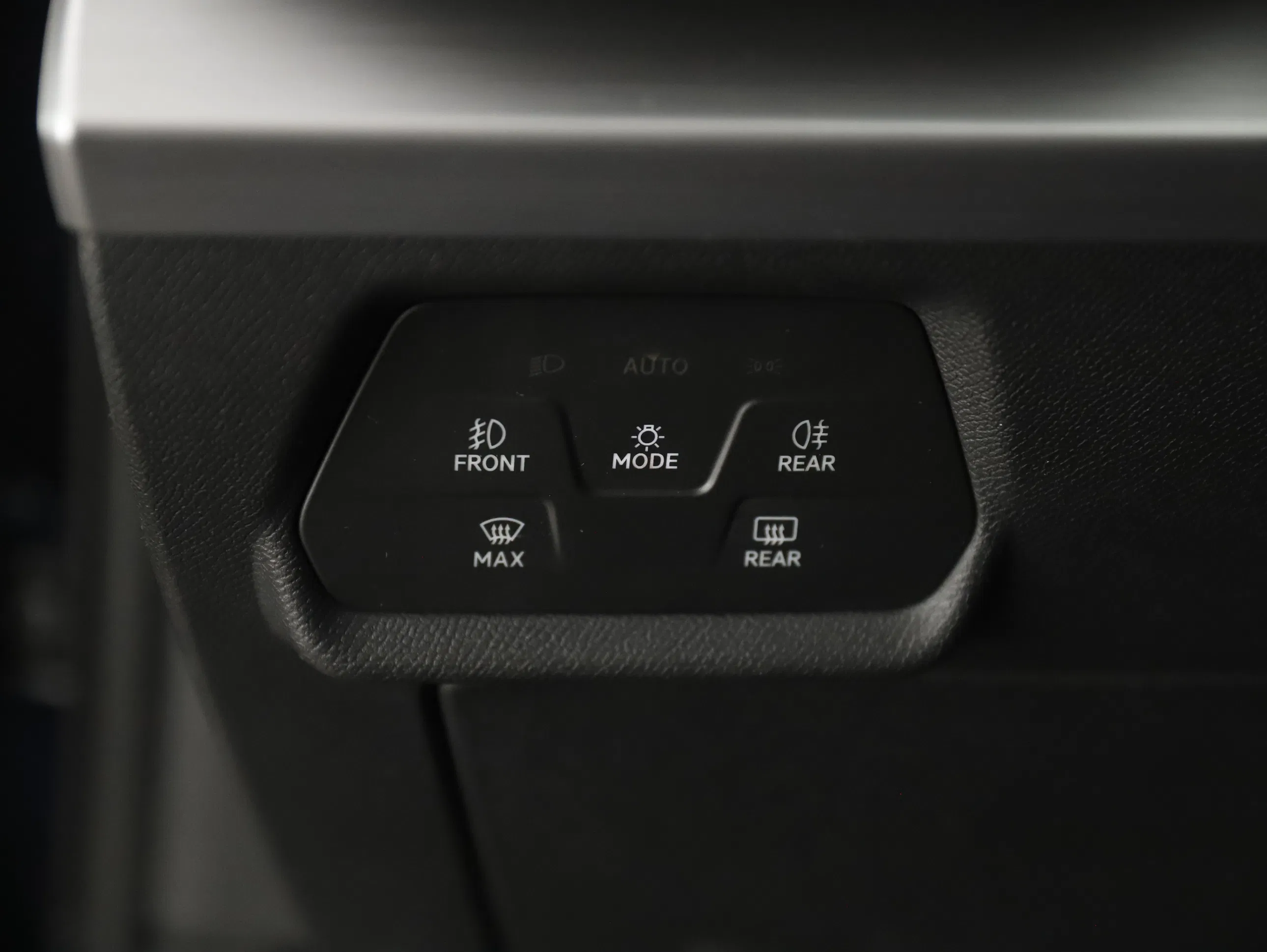 Seat Leon Sportstourer 2.0 TDI FR | Bild 10 von 26