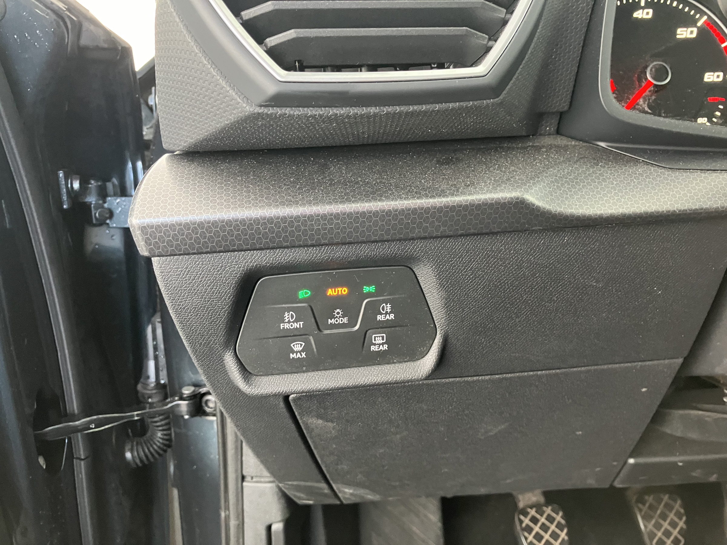 Seat Leon 2.0 TDI Style | Bild 23 von 31