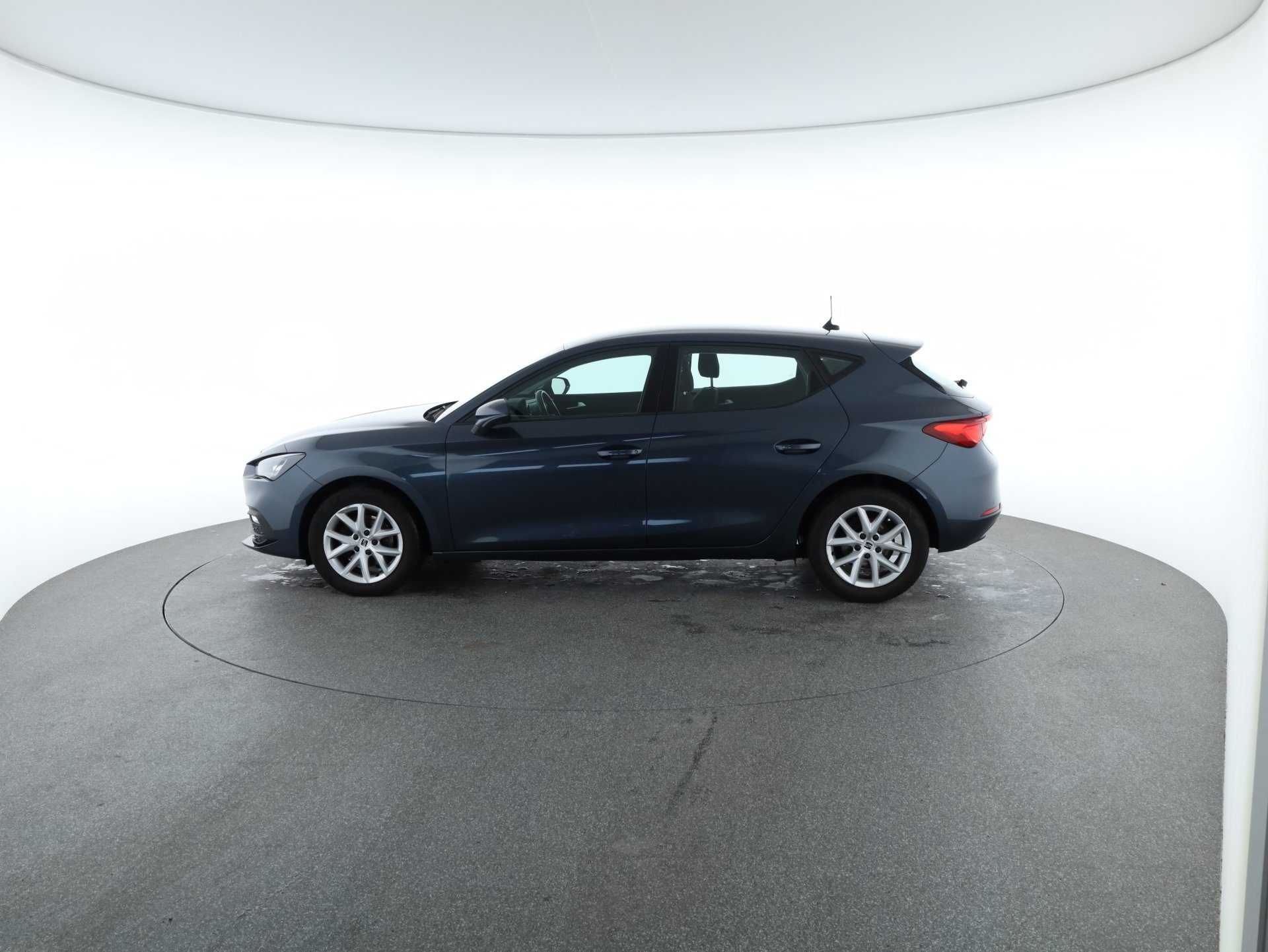 Seat Leon 2.0 TDI Style | Bild 29 von 31