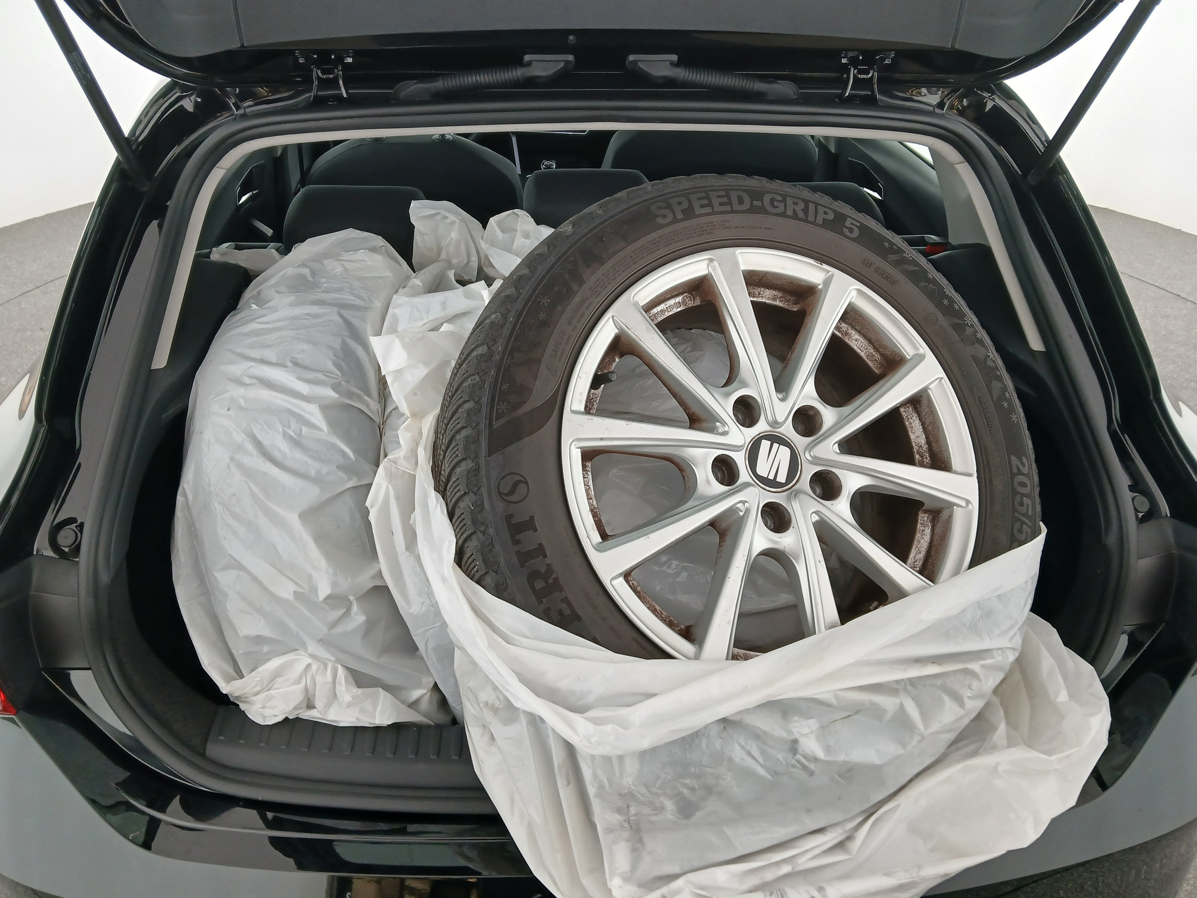 Seat Leon 2.0 TDI Style | Bild 26 von 28