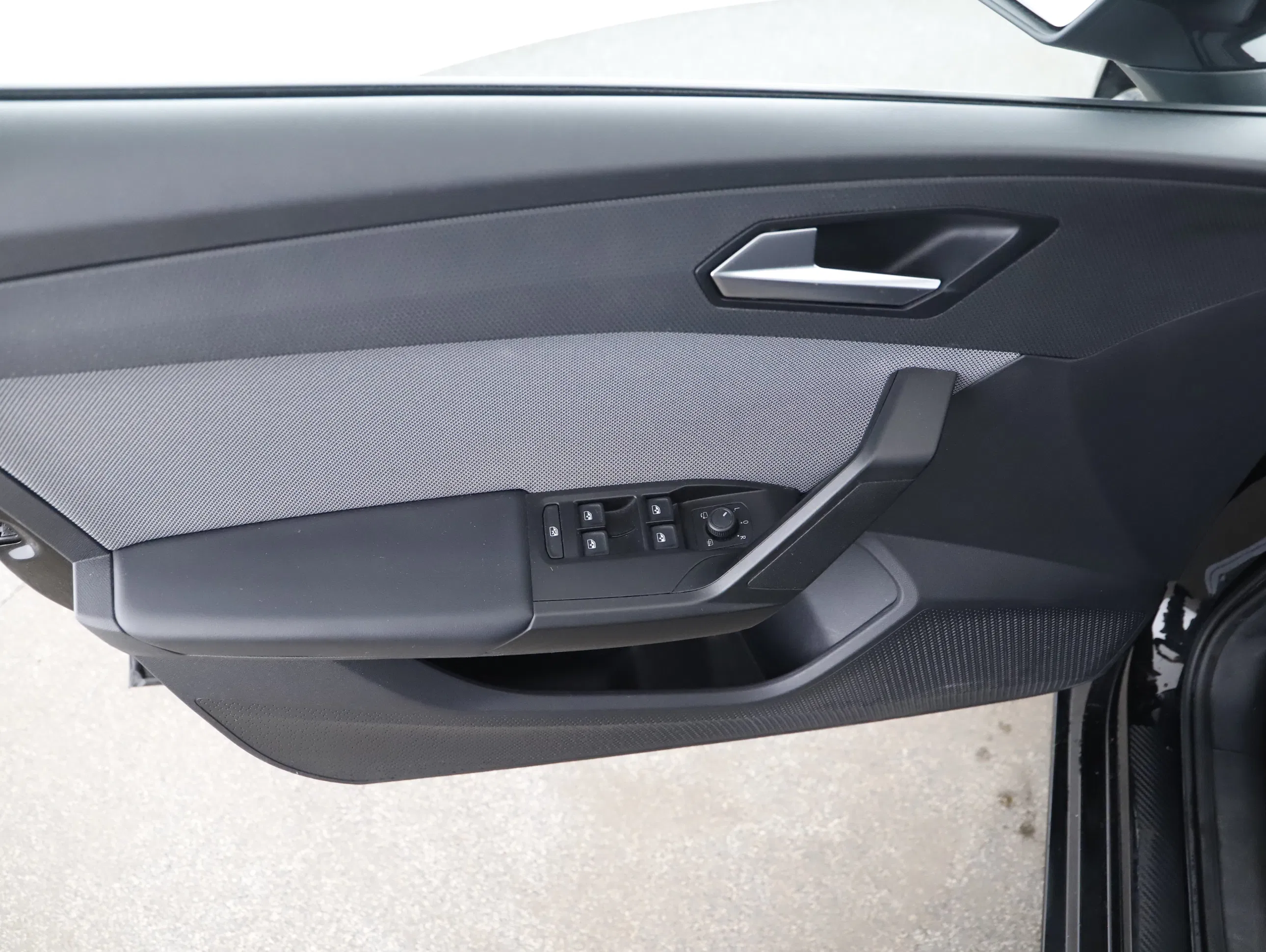 Seat Leon Sportstourer 2.0 TDI Style | Bild 8 von 21