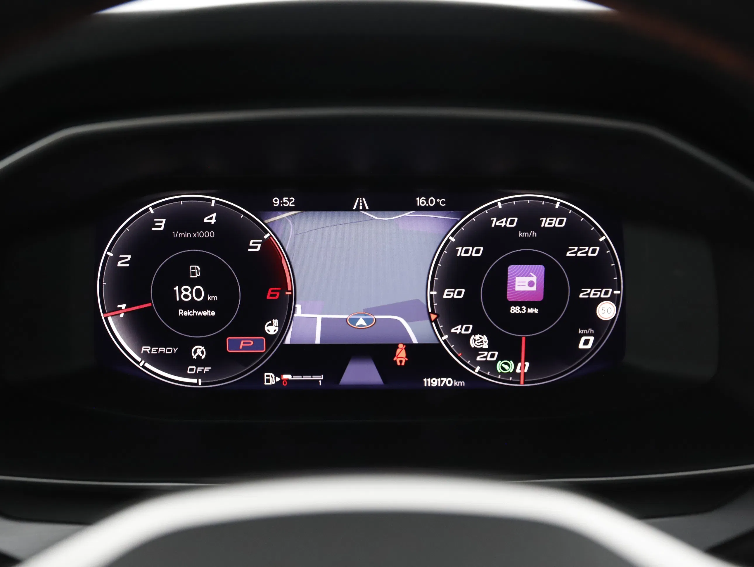 Seat Leon Sportstourer 2.0 TDI FR | Bild 19 von 31