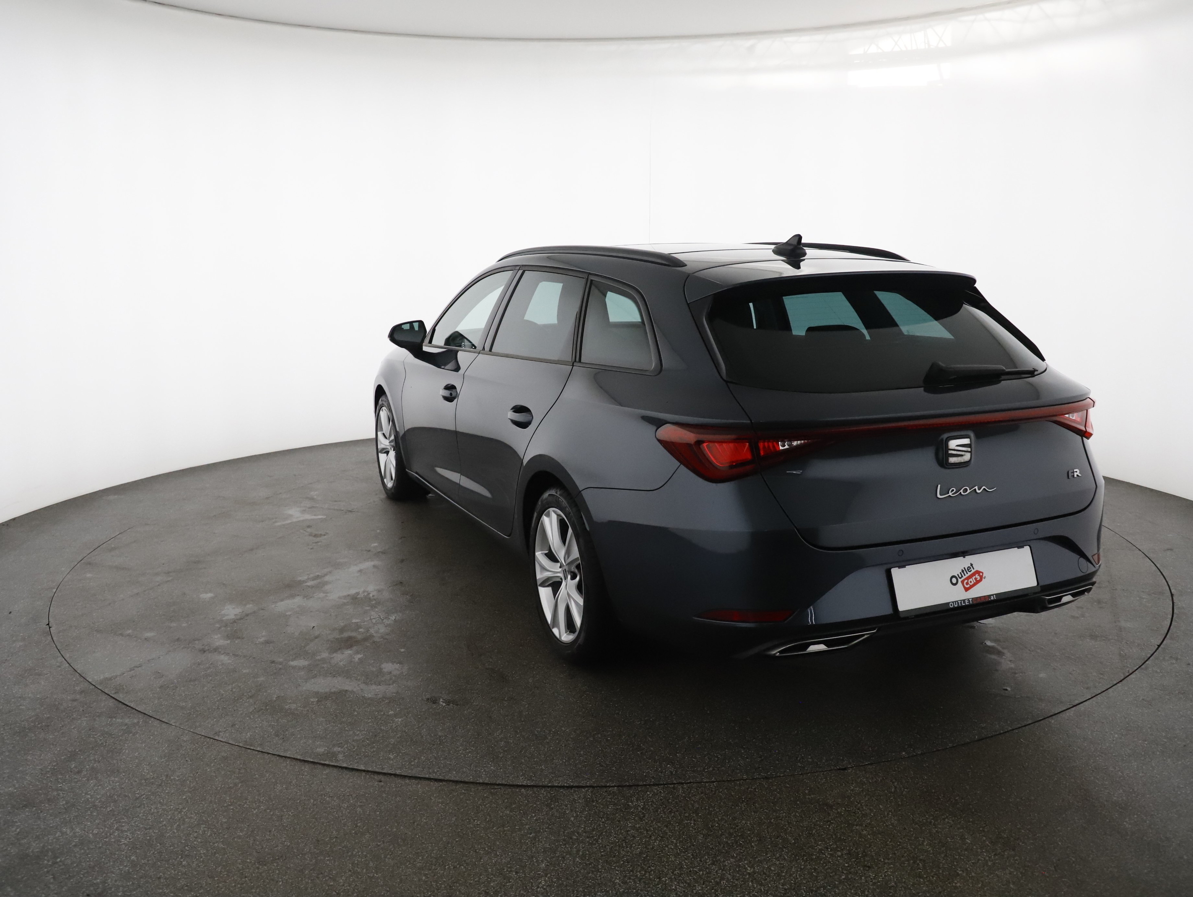 Seat Leon Sportstourer 2.0 TDI FR | Bild 3 von 31