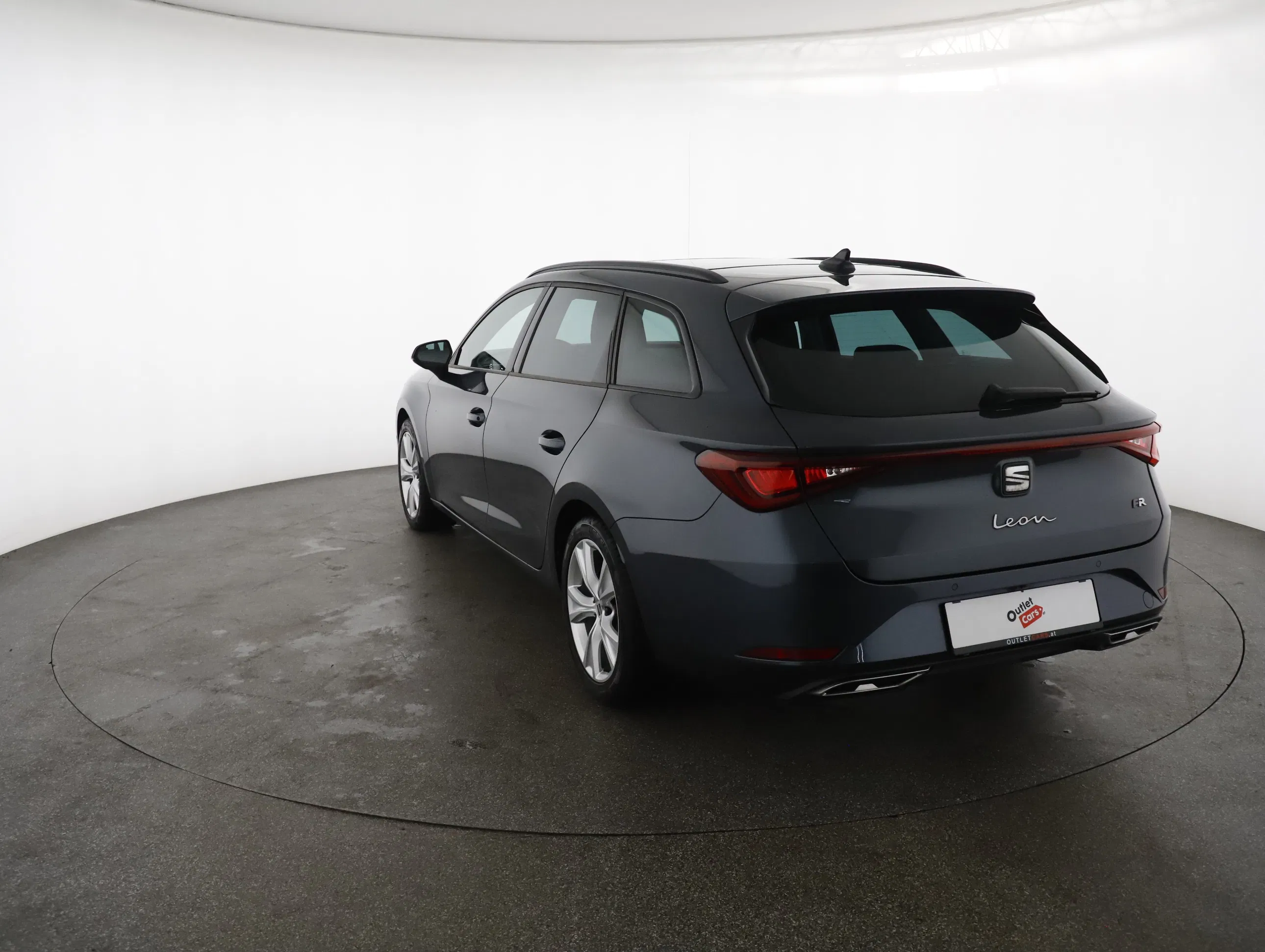 Seat Leon Sportstourer 2.0 TDI FR | Bild 3 von 31