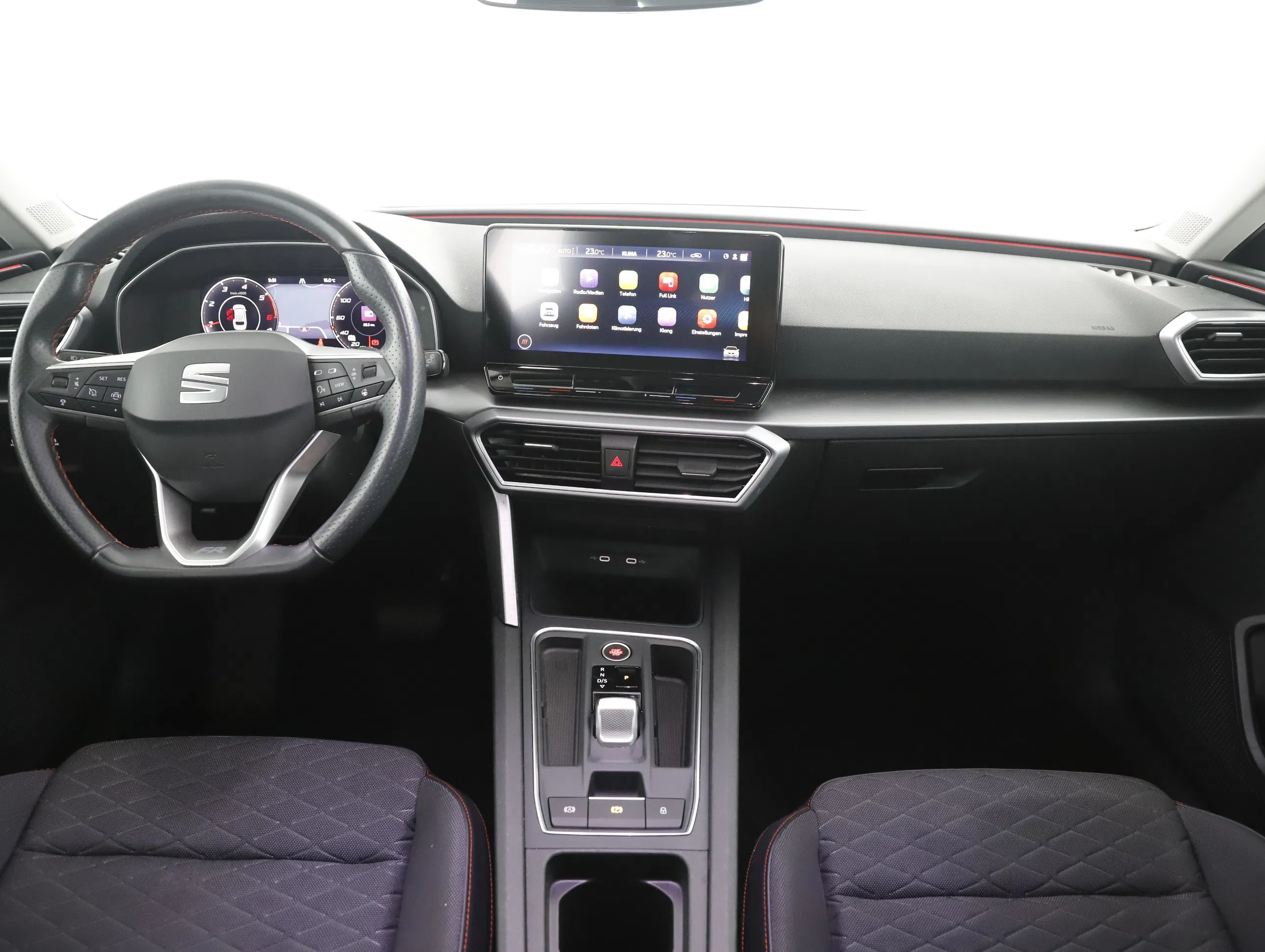 Seat Leon Sportstourer 2.0 TDI FR | Bild 8 von 31