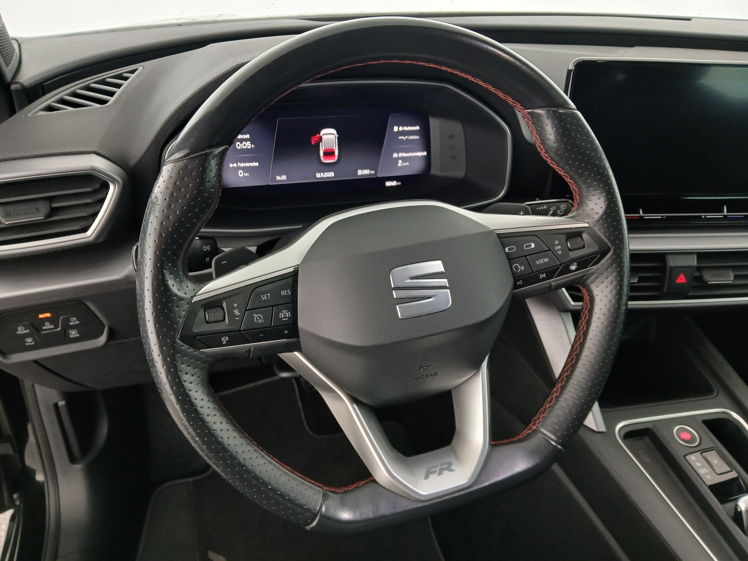 Seat Leon Sportstourer 2.0 TDI 4Drive FR | Bild 17 von 31