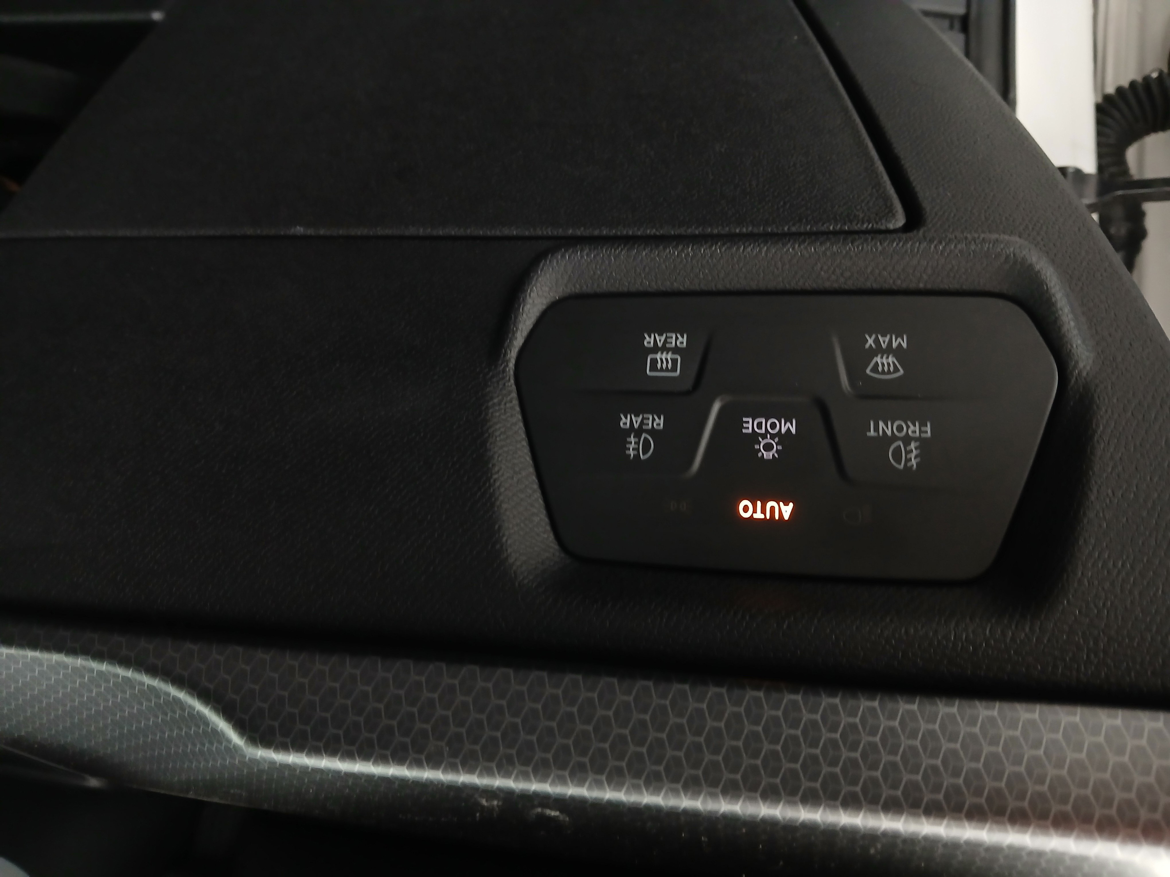 Seat Leon Sportstourer 2.0 TDI Style | Bild 13 von 30