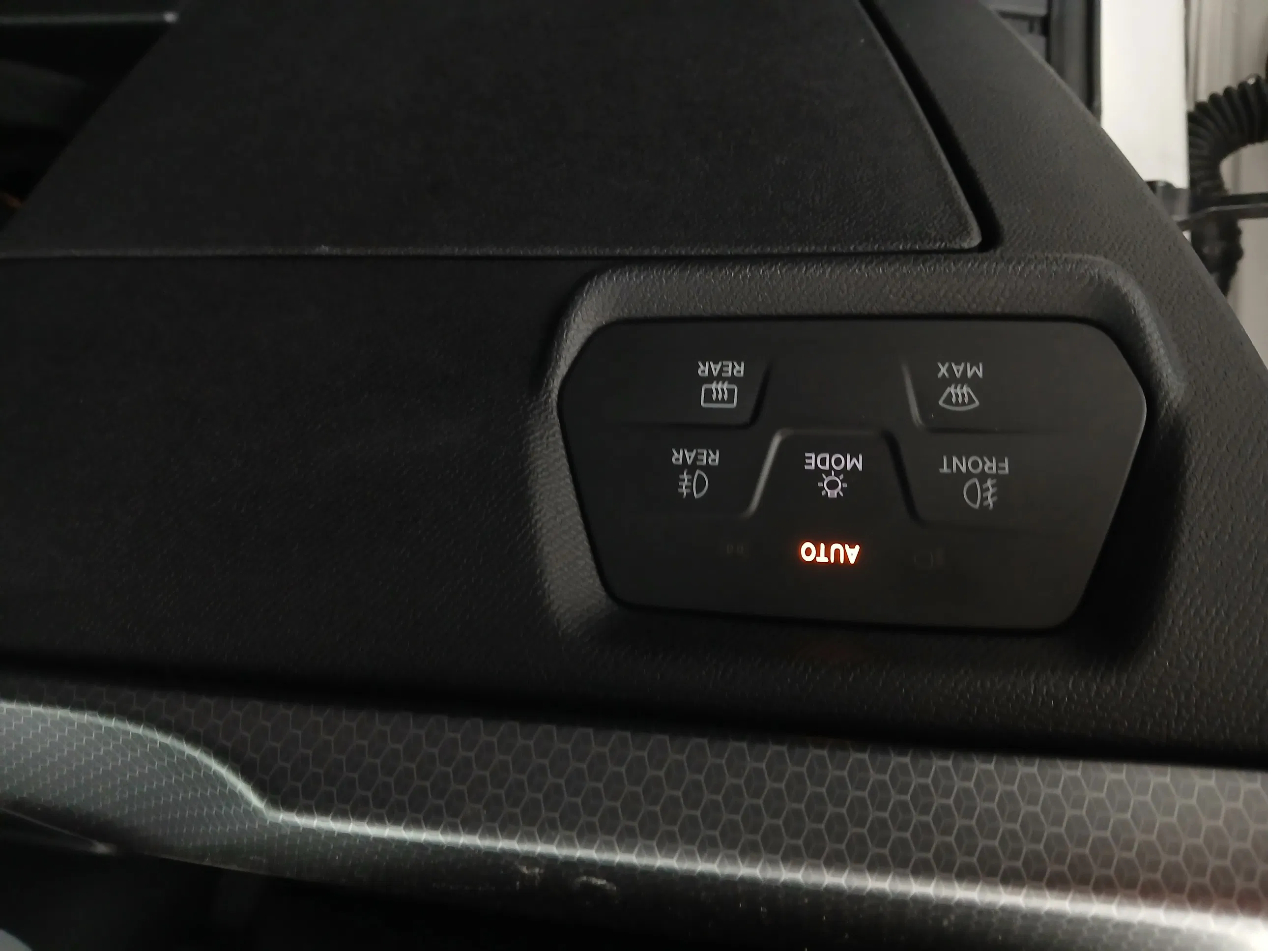 Seat Leon Sportstourer 2.0 TDI Style | Bild 13 von 30