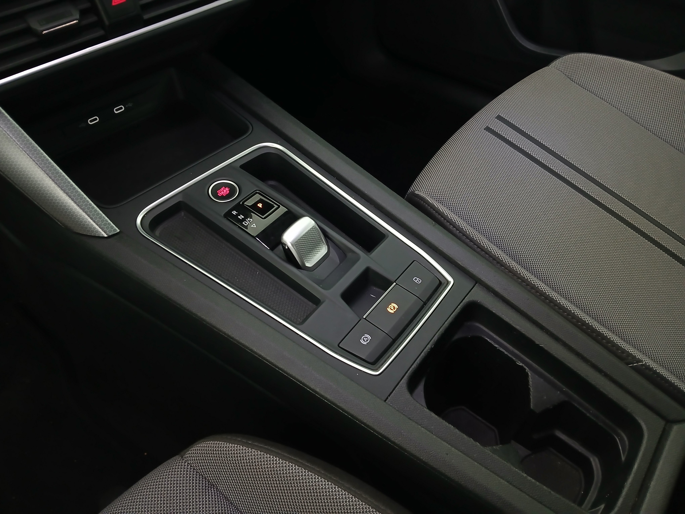 Seat Leon Sportstourer 2.0 TDI Style | Bild 24 von 30