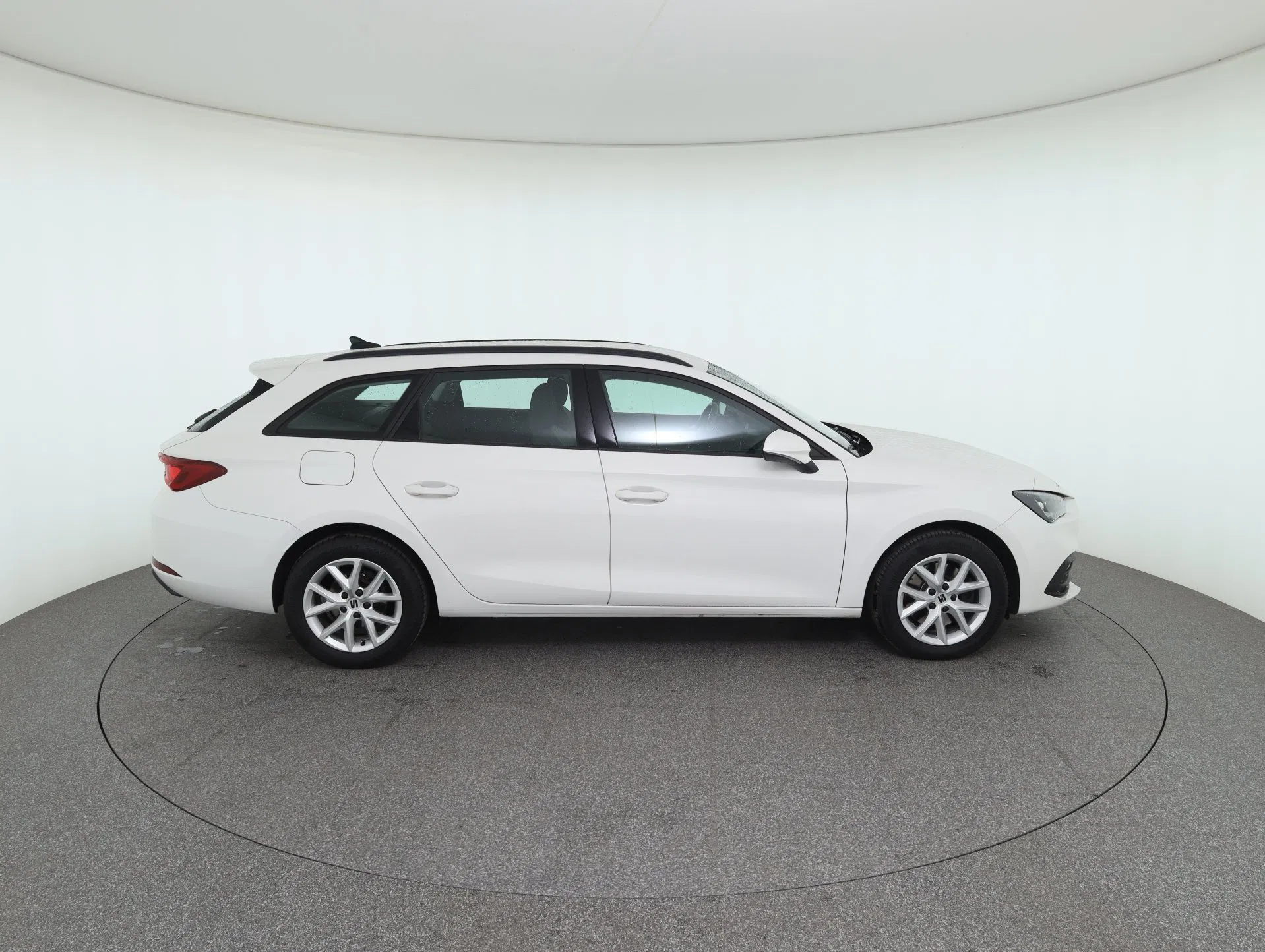 Seat Leon Sportstourer 2.0 TDI Style | Bild 5 von 30