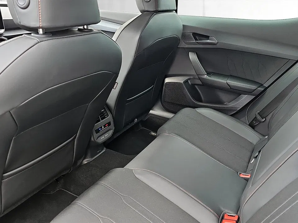 Cupra Formentor 1.5 eTSI DSG | Bild 12 von 21
