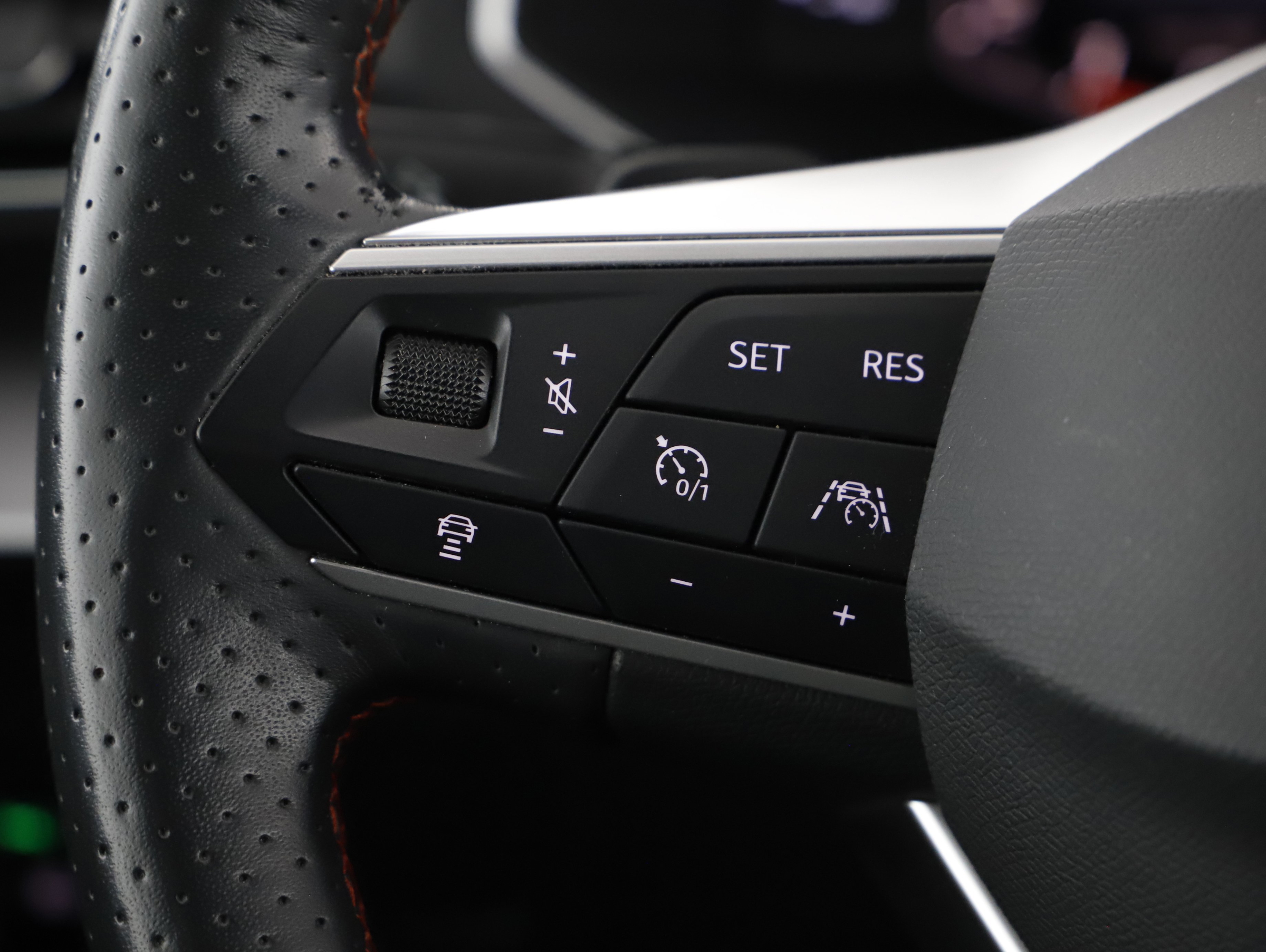 Seat Tarraco 2.0 TDI 4Drive FR | Bild 16 von 27