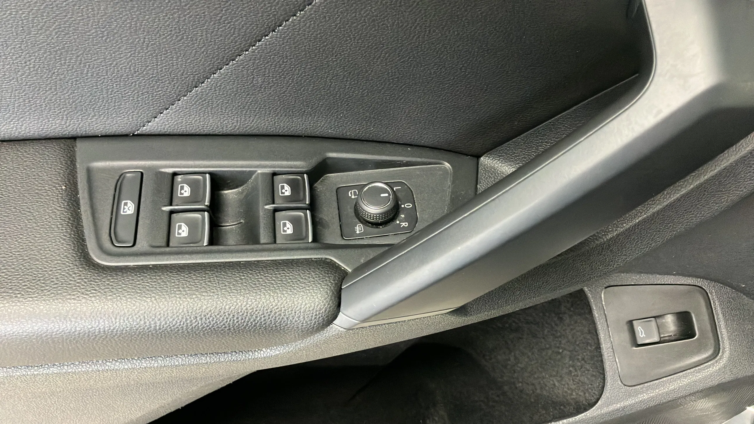 Seat Tarraco 2.0 TDI FR AUT. | Bild 10 von 28