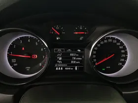 Opel Astra K 1.6 CDTI Edition | Thumbnail 16 von 26