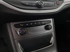 Opel Astra K 1.6 CDTI Edition | Thumbnail 23 von 26